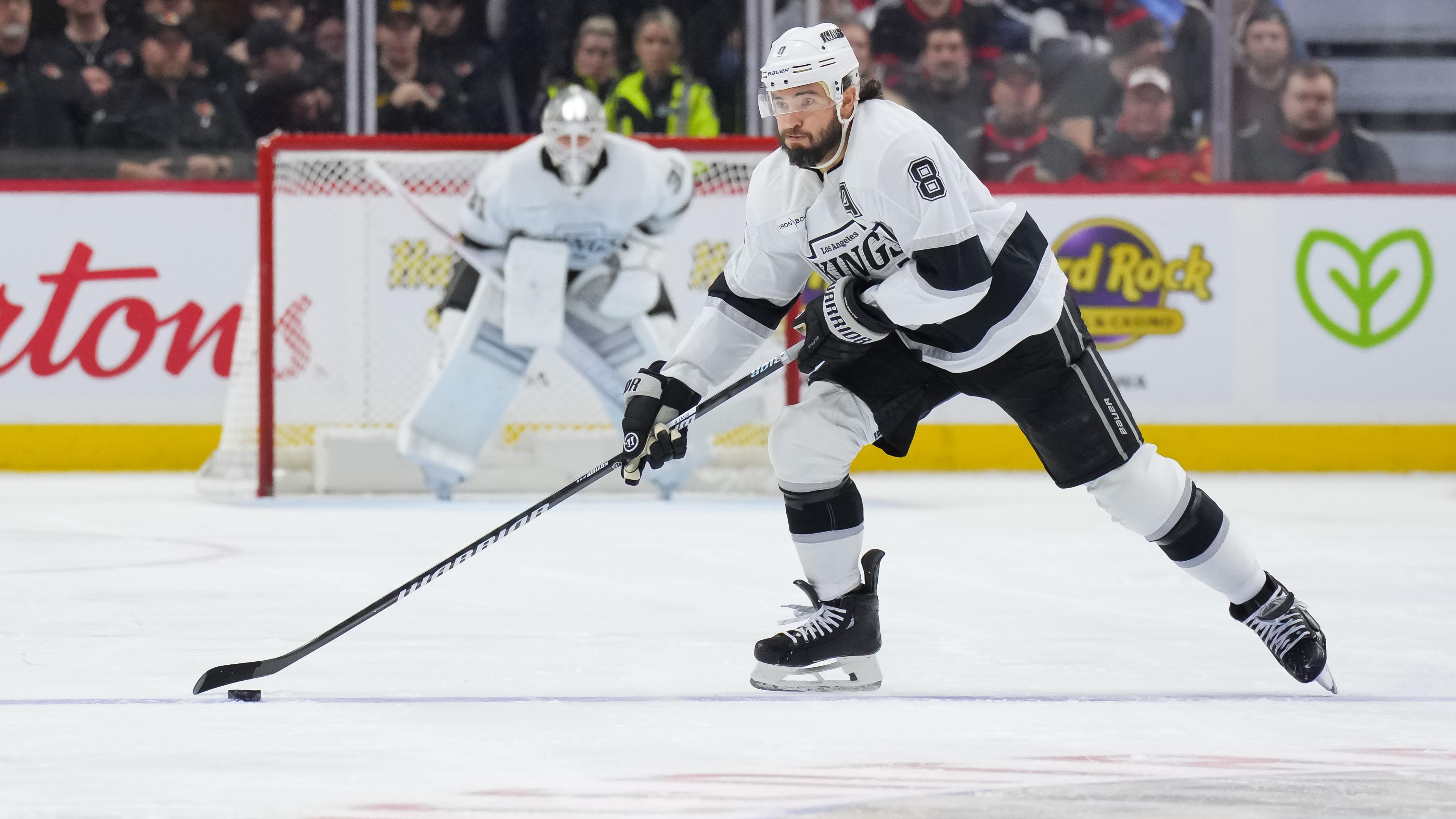 Los Angeles Kings v Ottawa Senators