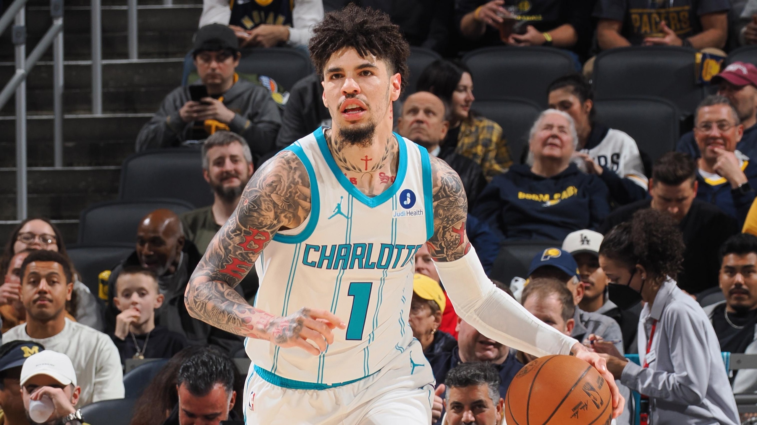 Charlotte Hornets v Indiana Pacers