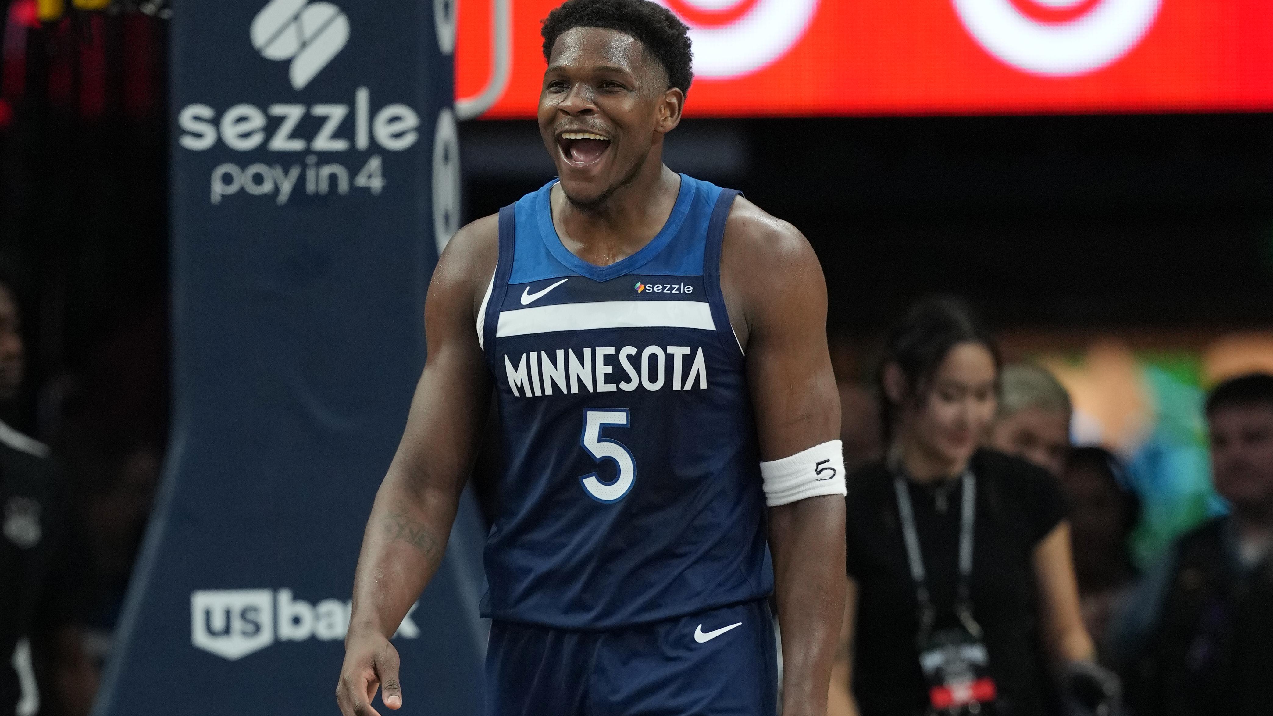 Washington Wizards v Minnesota TImberwolves