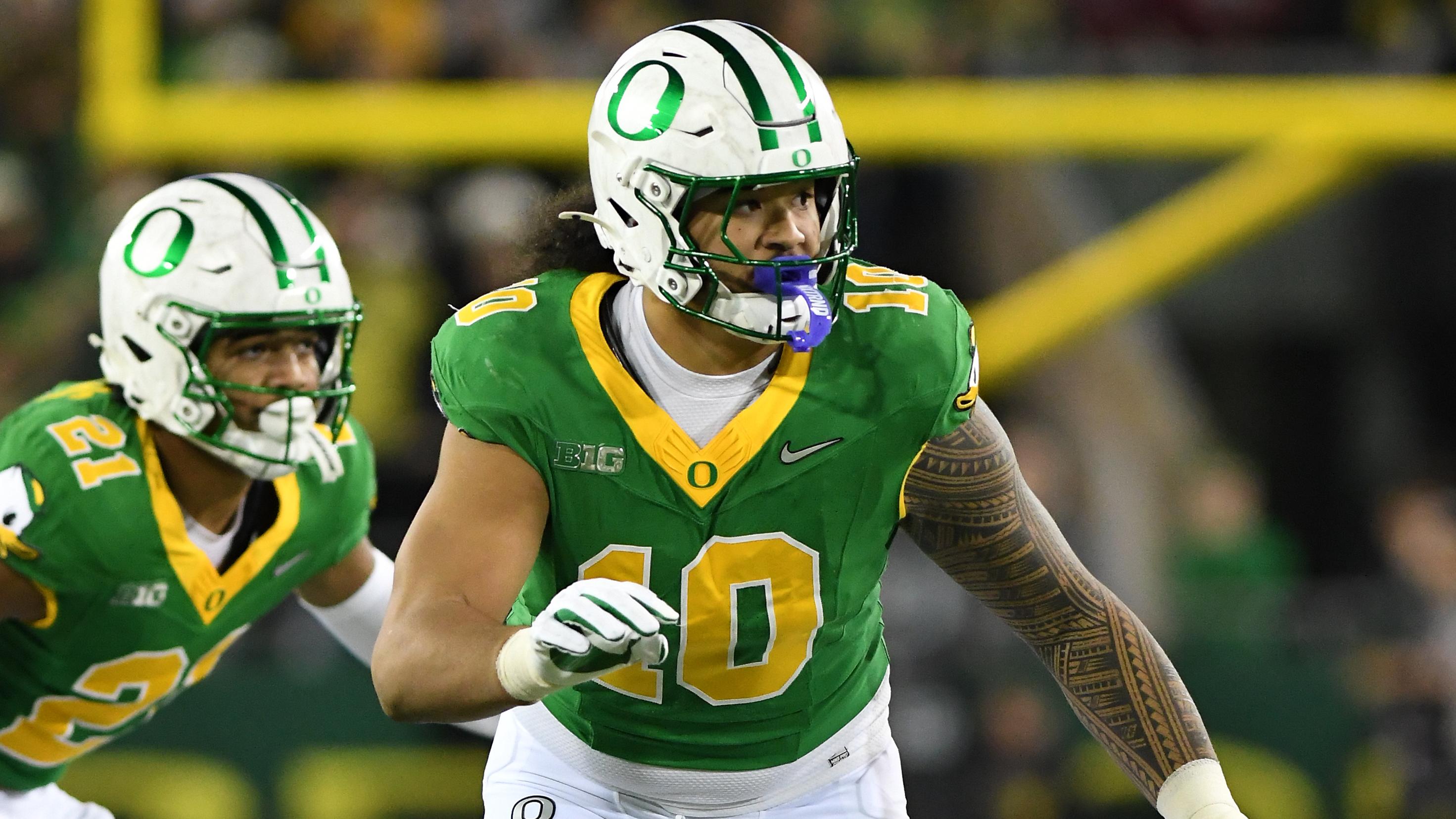 COLLEGE FOOTBALL: NOV 14 Minnesota at Oregon