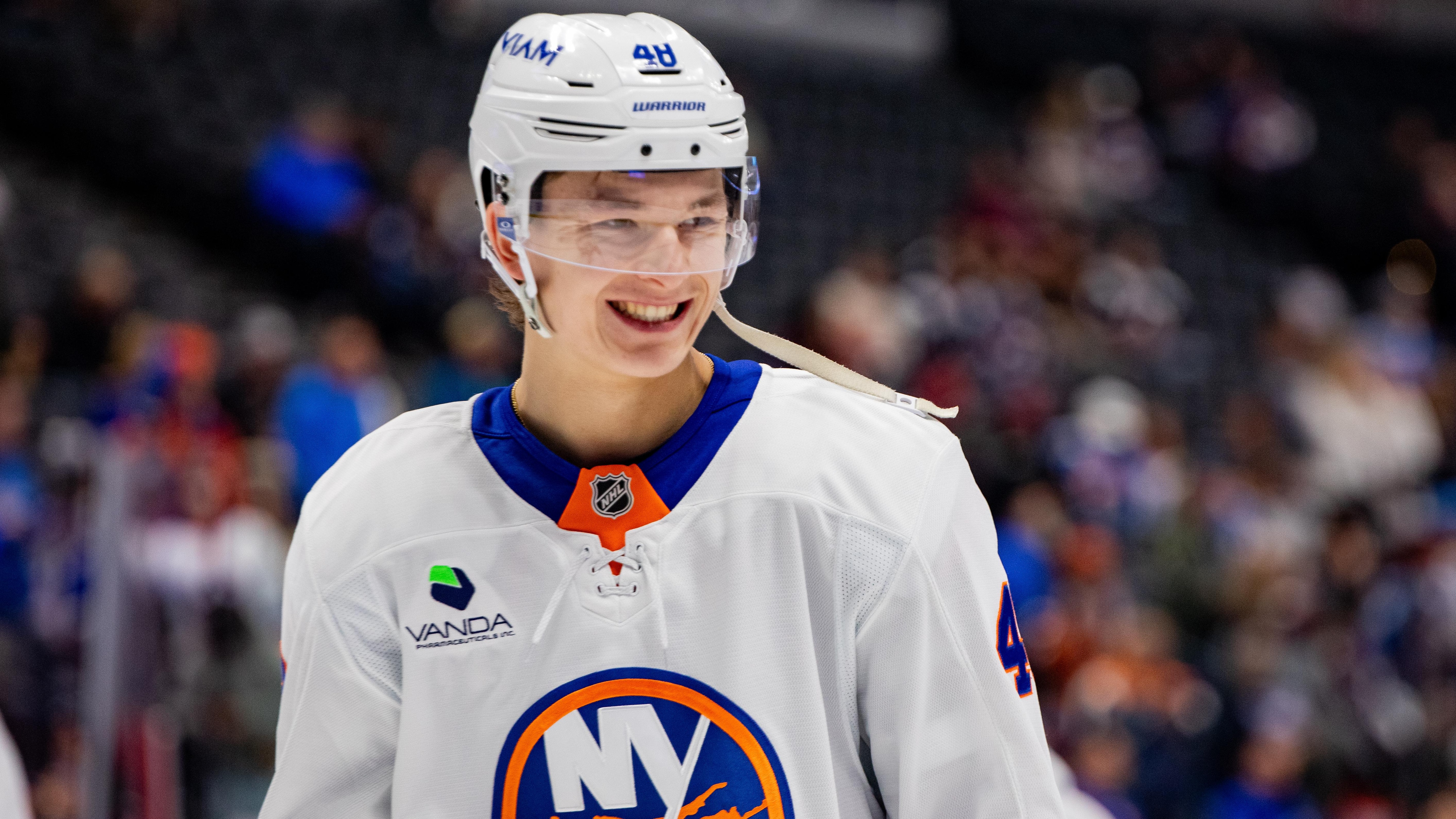 New York Islanders v Colorado Avalanche