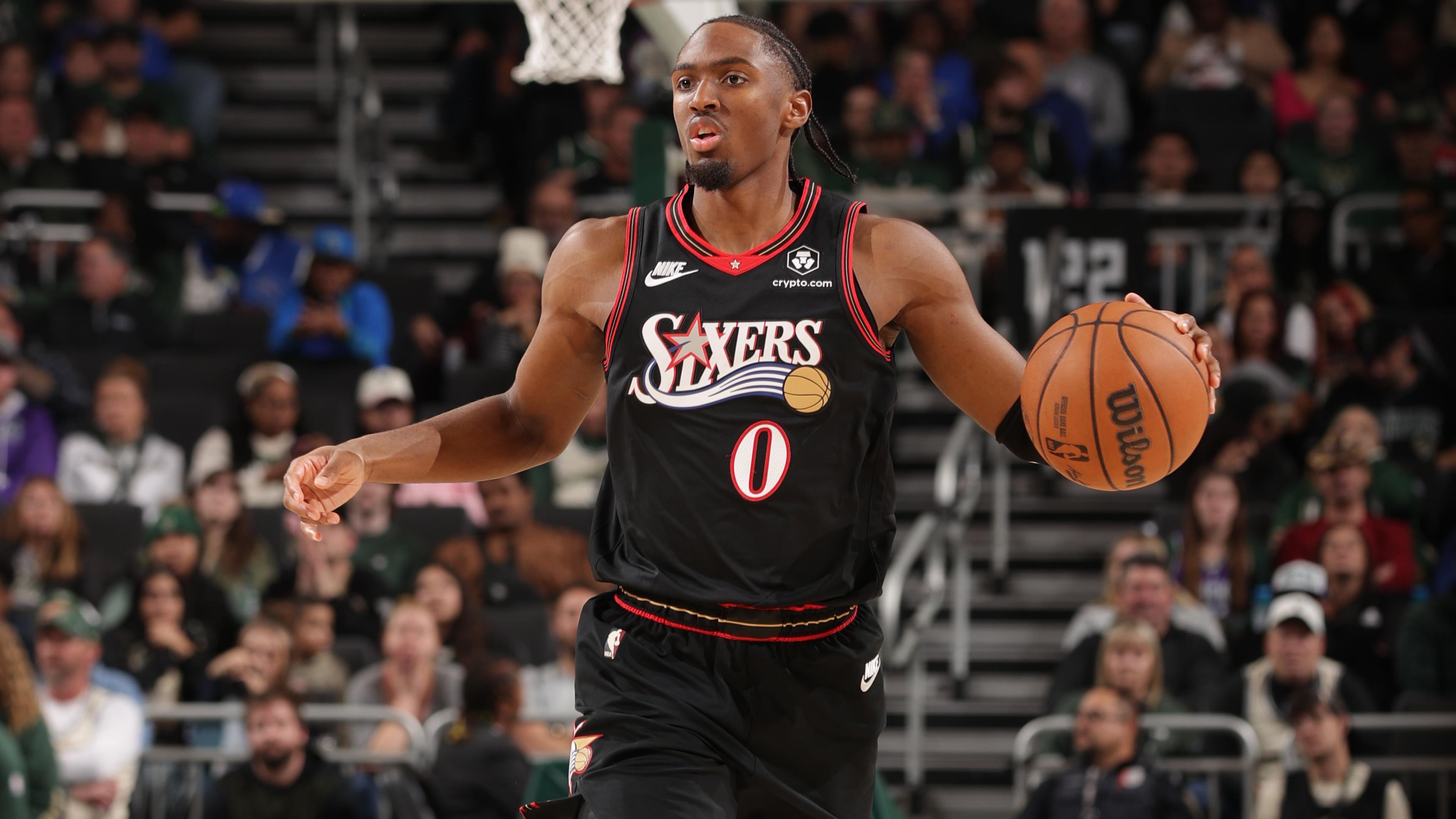 Philadelphia 76ers v Milwaukee Bucks