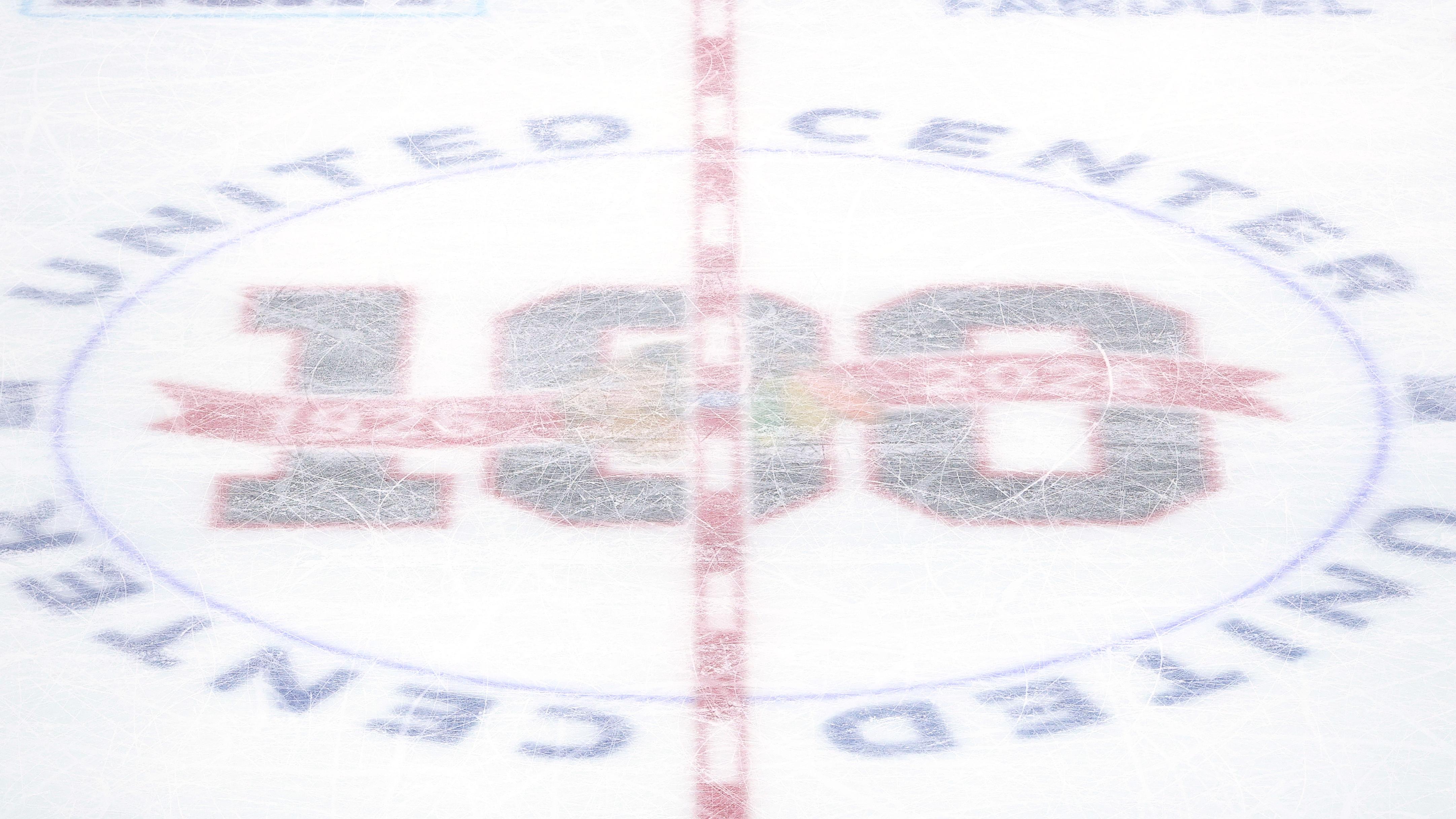 New Jersey Devils v Chicago Blackhawks