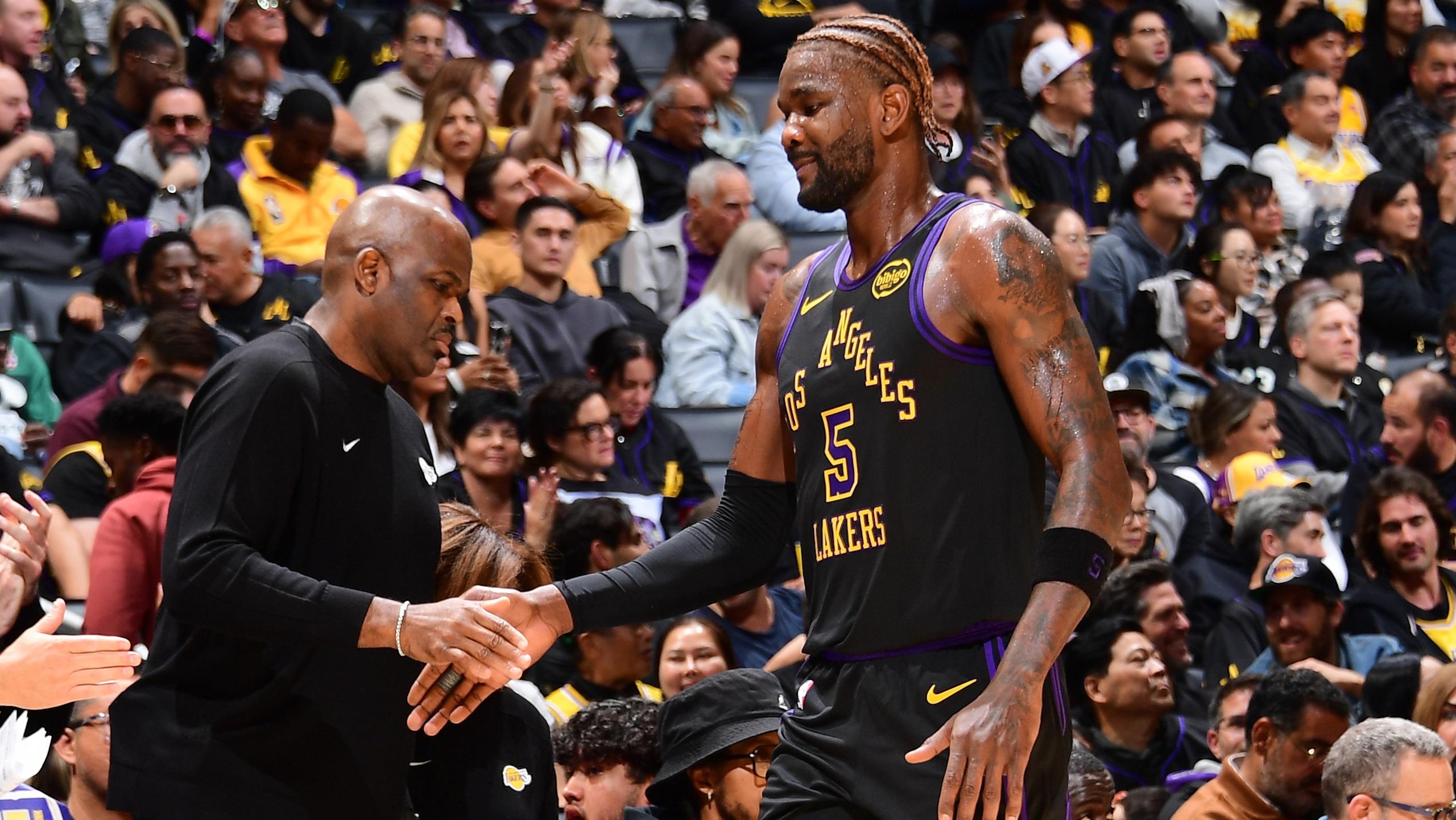 Utah Jazz v Los Angeles Lakers Utah Jazz v Los Angeles Lakers