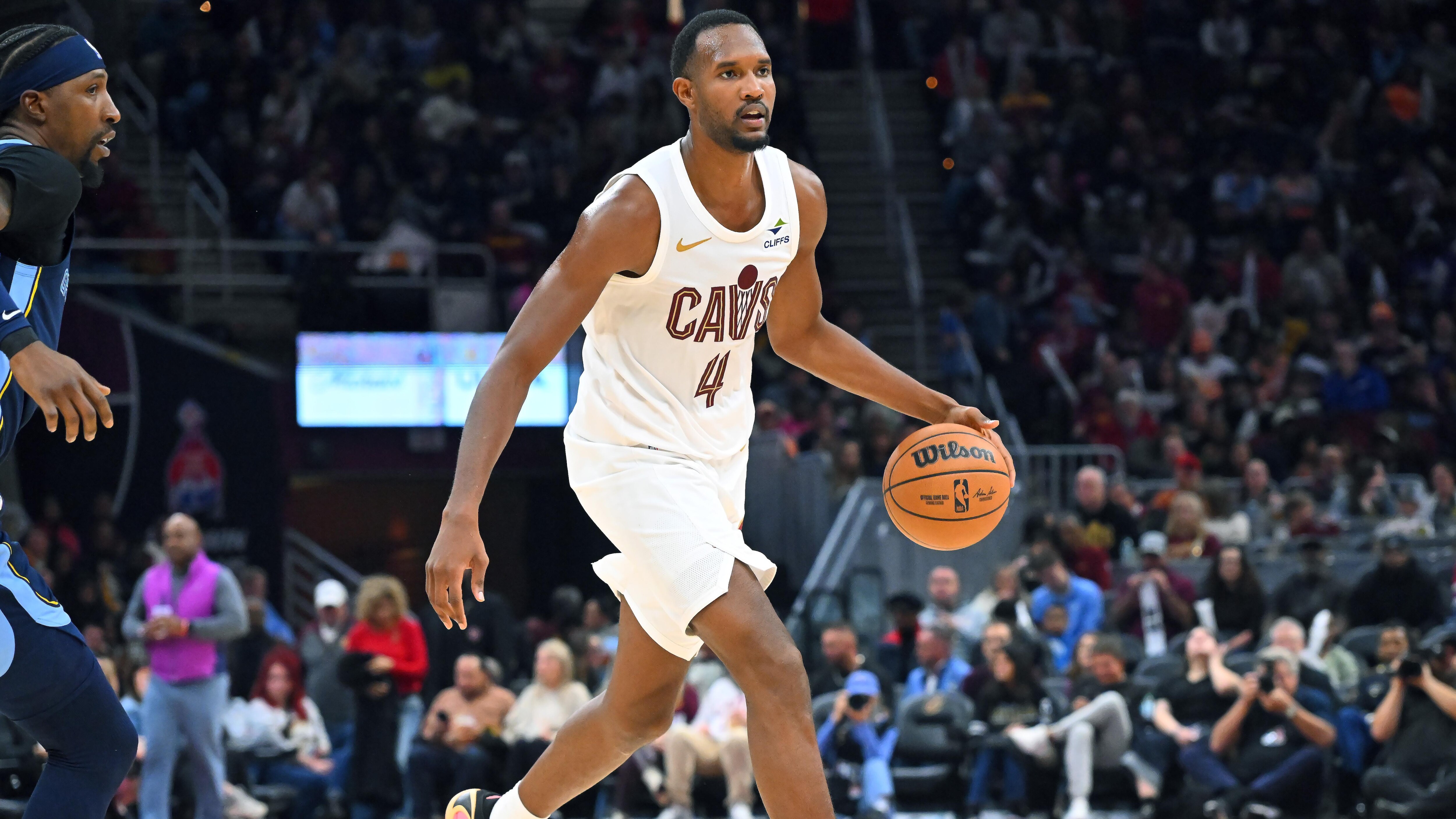 Memphis Grizzlies v Cleveland Cavaliers