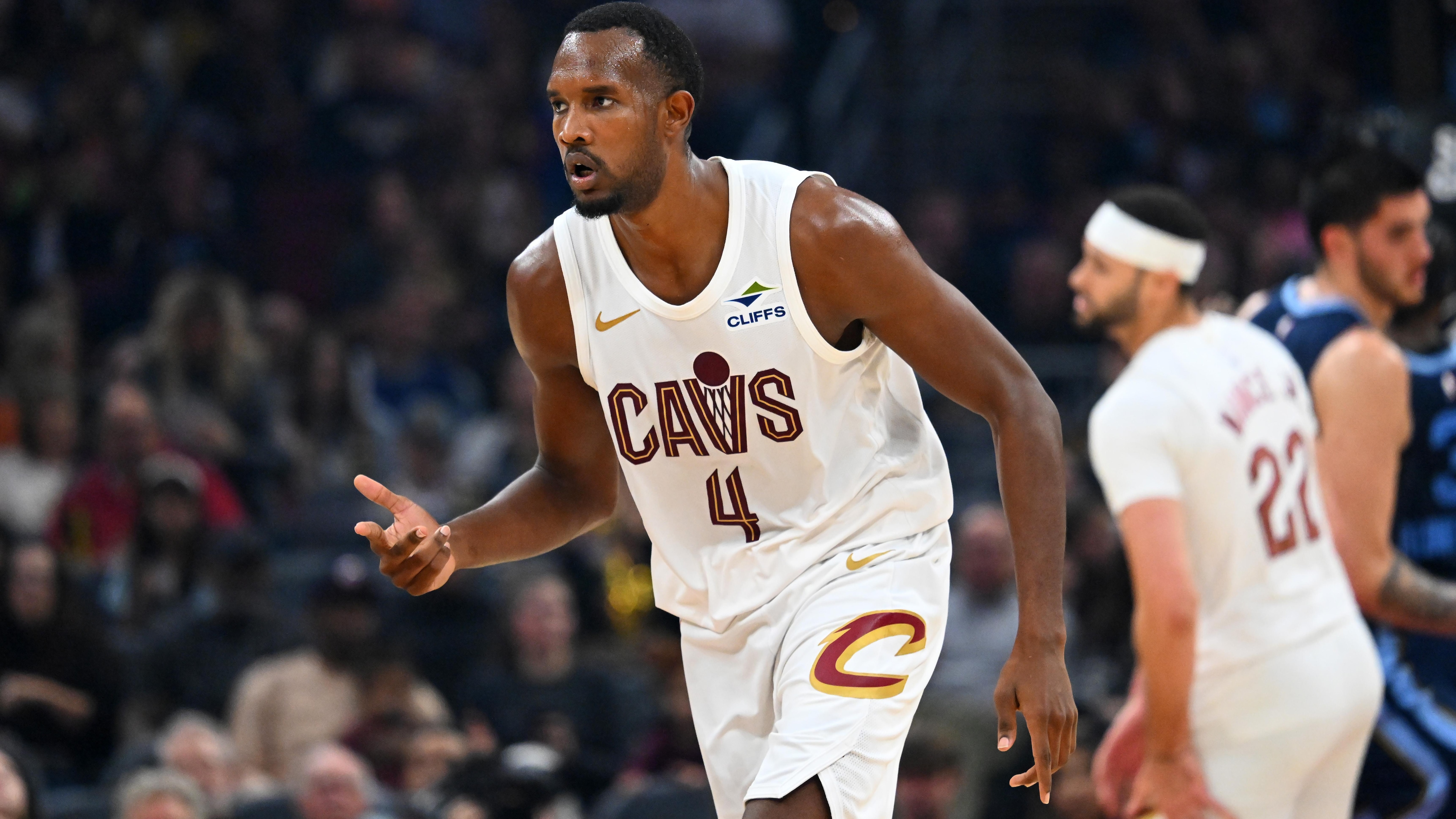 Memphis Grizzlies v Cleveland Cavaliers