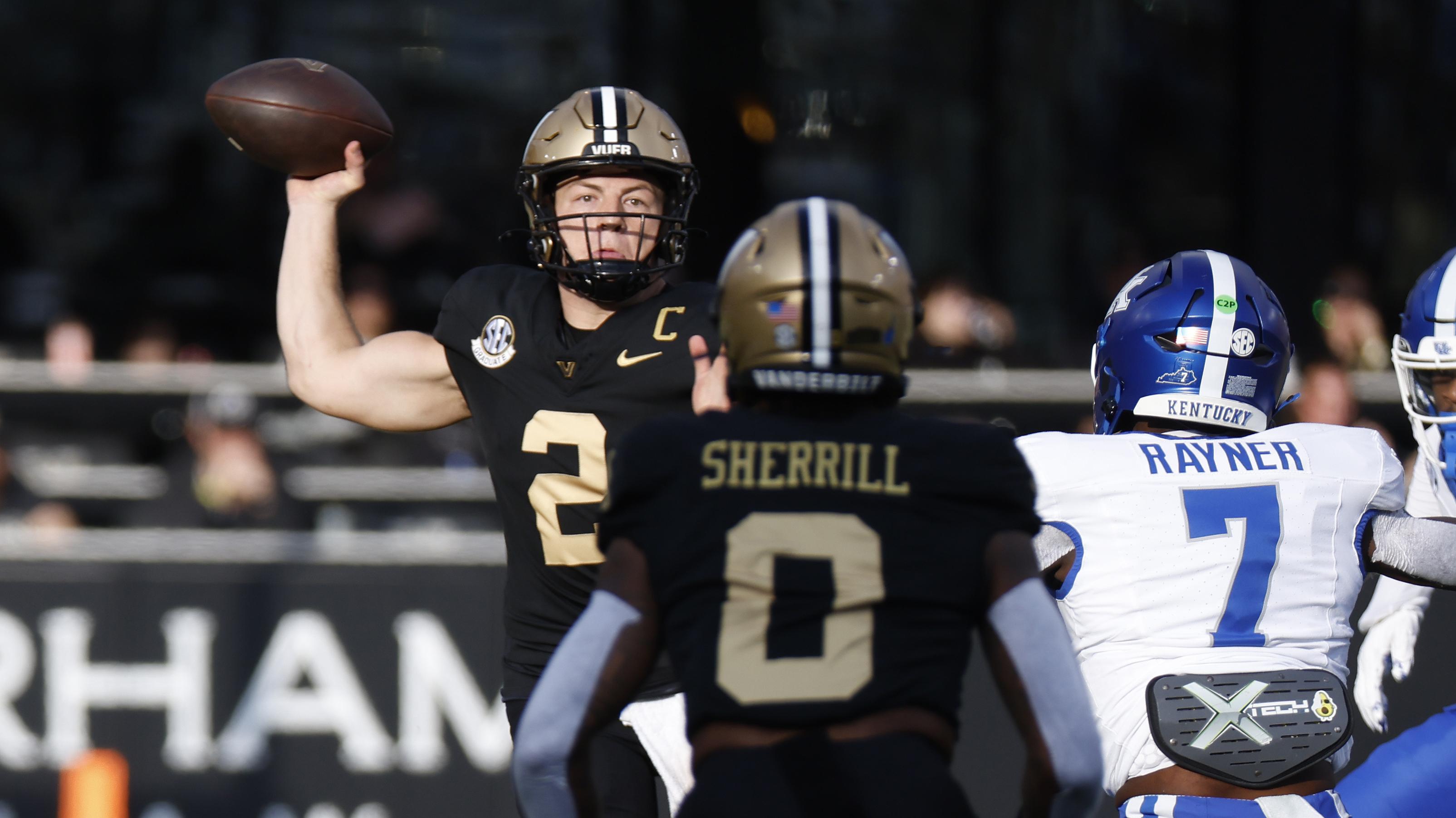 COLLEGE FOOTBALL: NOV 22 Kentucky at Vanderbilt