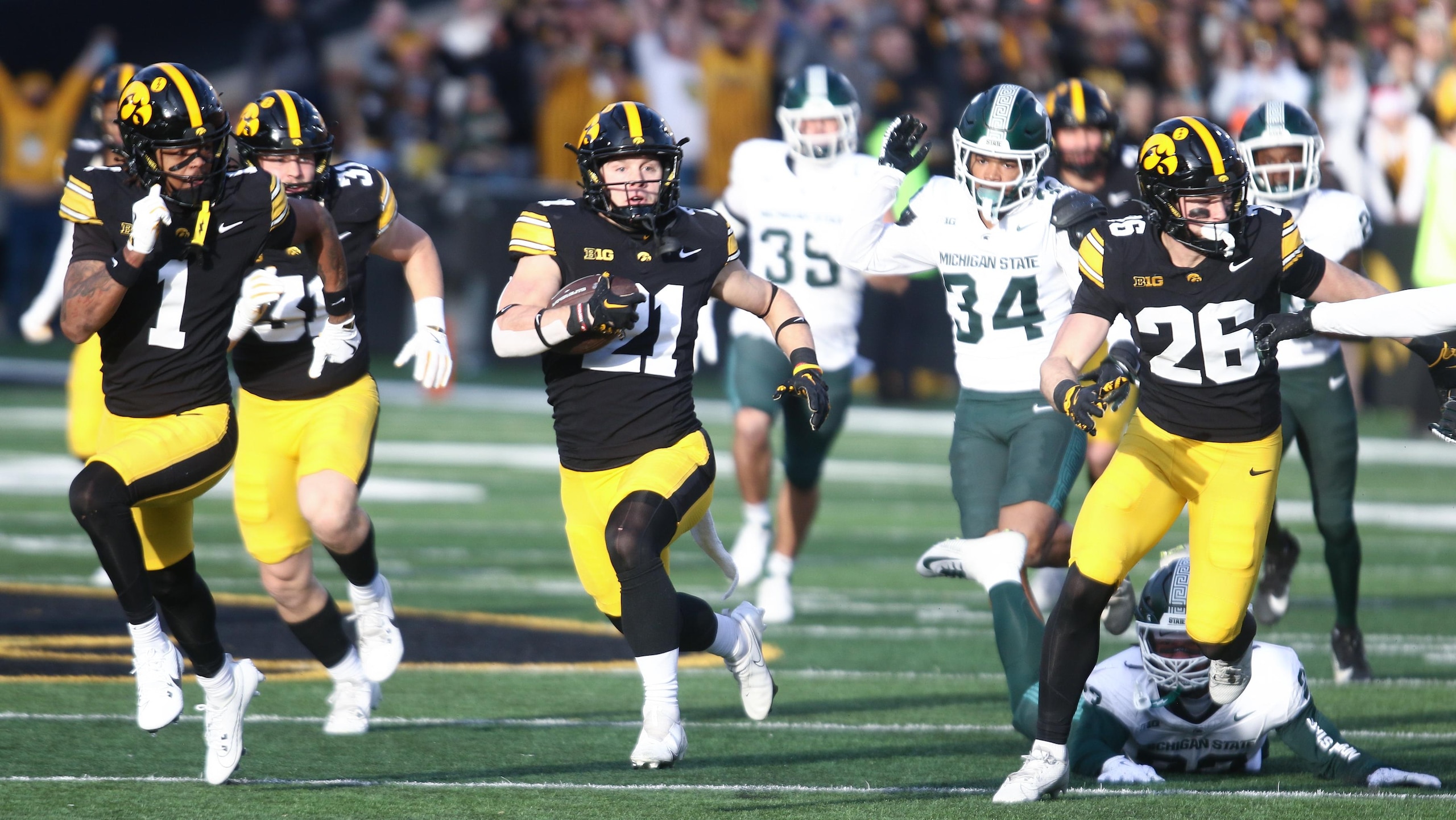 Michigan State v Iowa