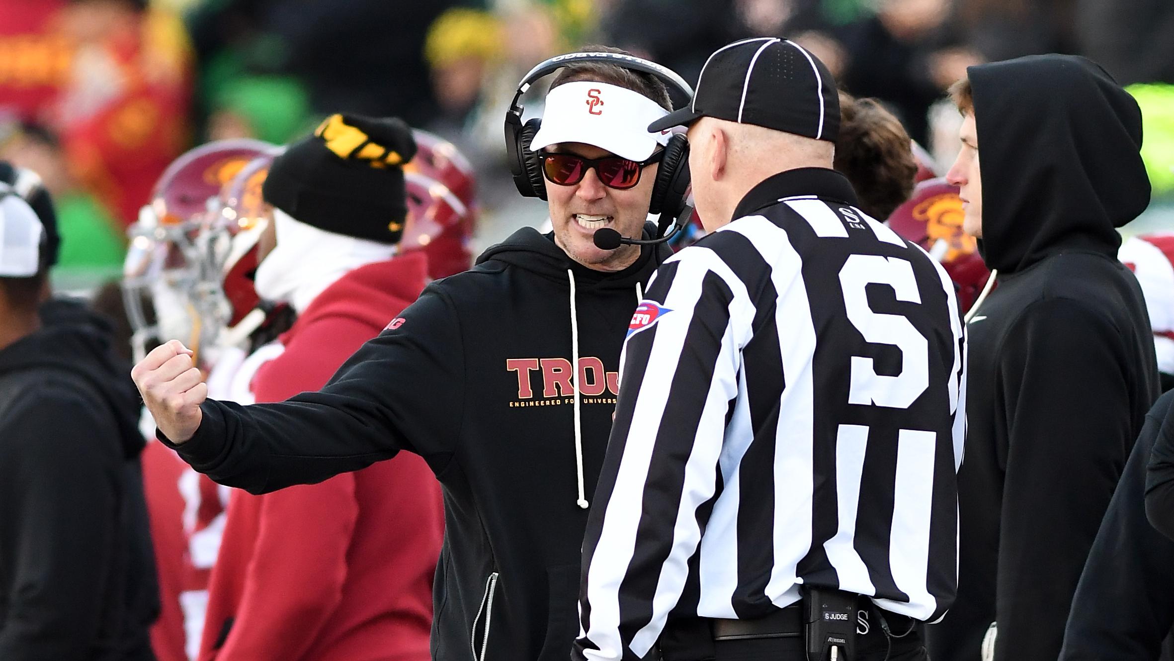 COLLEGE FOOTBALL: NOV 22 USC at Oregon