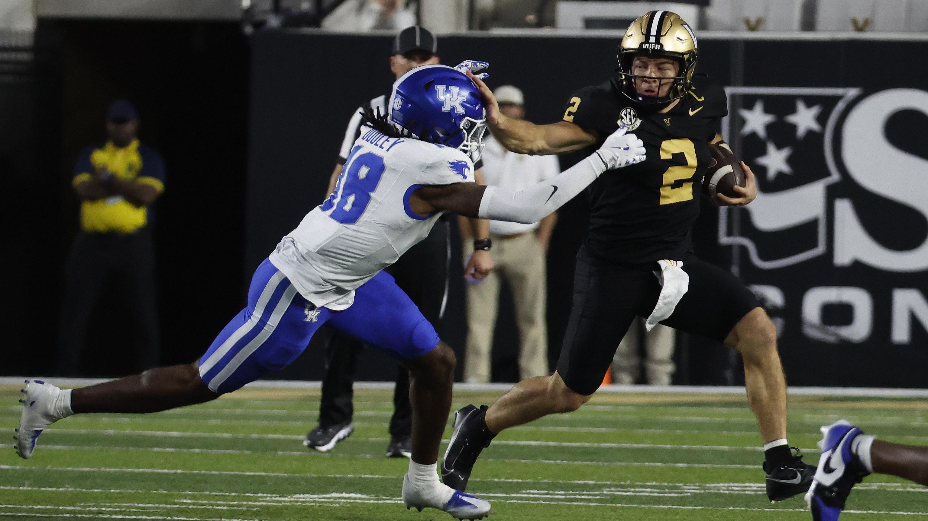 COLLEGE FOOTBALL: NOV 22 Kentucky at Vanderbilt