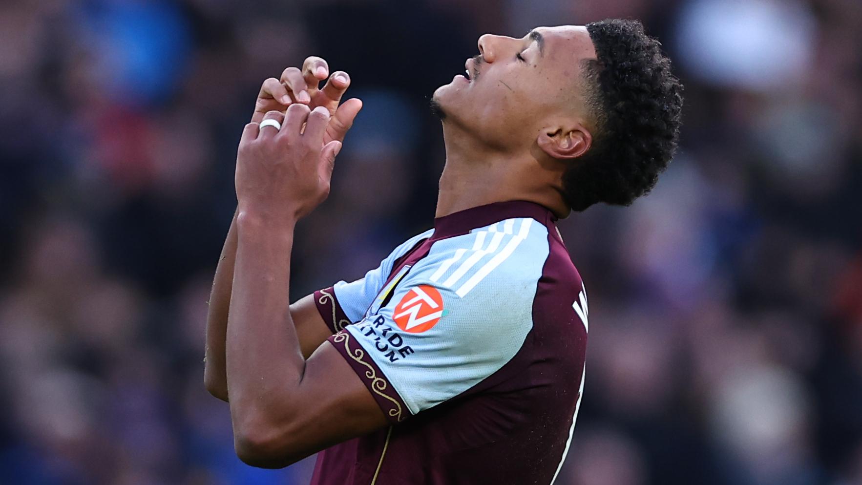 Leeds United v Aston Villa - Premier League