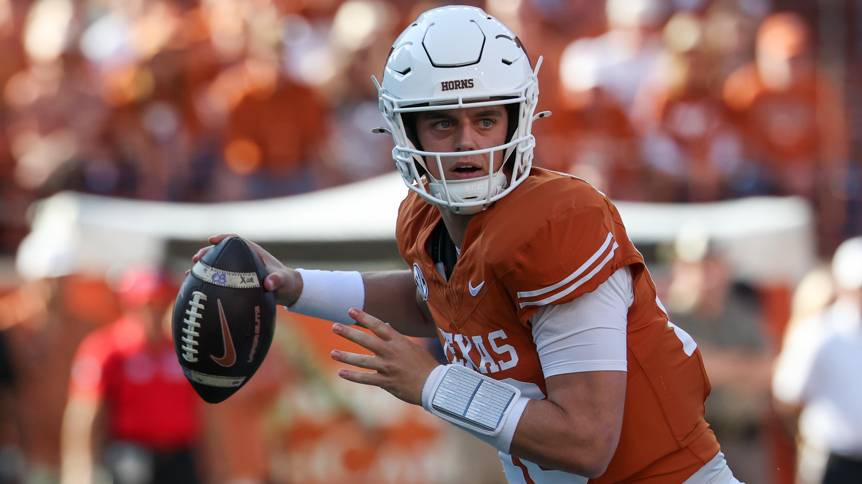 COLLEGE FOOTBALL: NOV 22 Arkansas at Texas