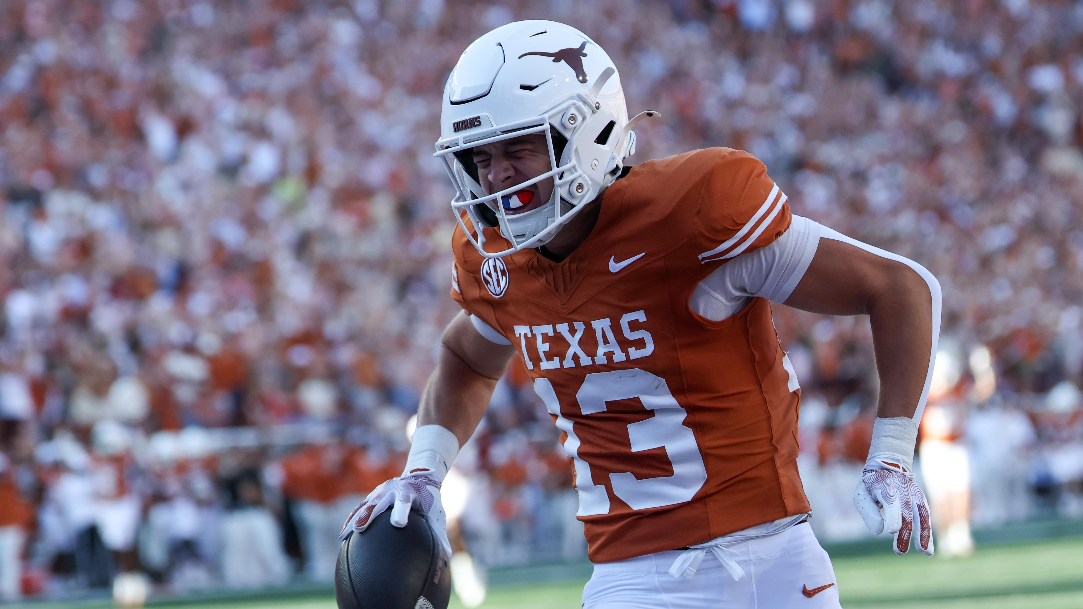 COLLEGE FOOTBALL: NOV 22 Arkansas at Texas