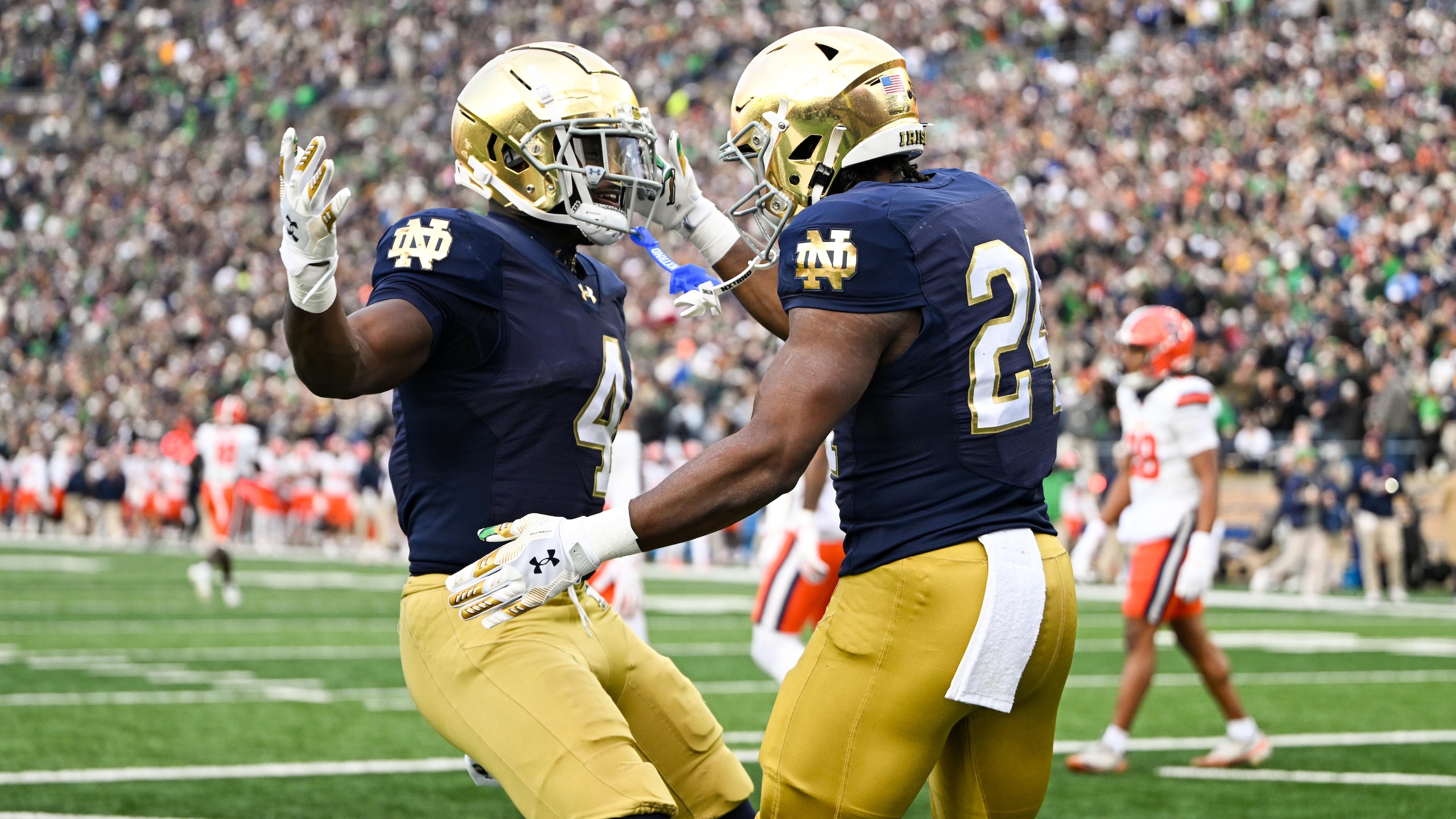 COLLEGE FOOTBALL: NOV 22 Syracuse at Notre Dame COLLEGE FOOTBALL: NOV 22 Syracuse at Notre Dame
