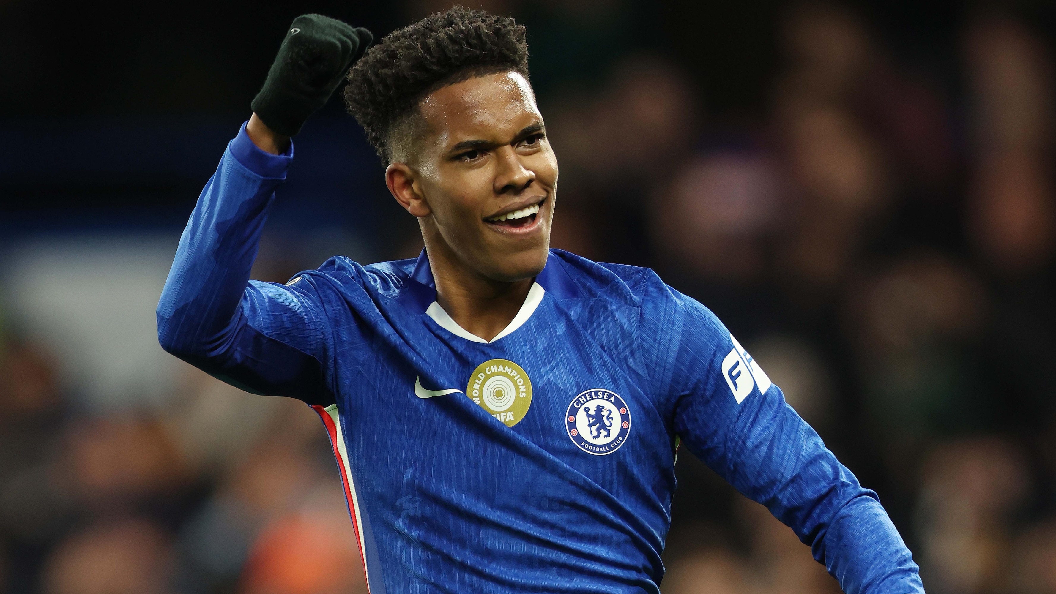 Watch 18-Year-Old Estevao Score Wild Goal for Chelsea vs. Lamine Yamal, Barcelona Watch 18-Year-Old Estevao Score Wild Goal for Chelsea vs. Lamine Yamal, Barcelona