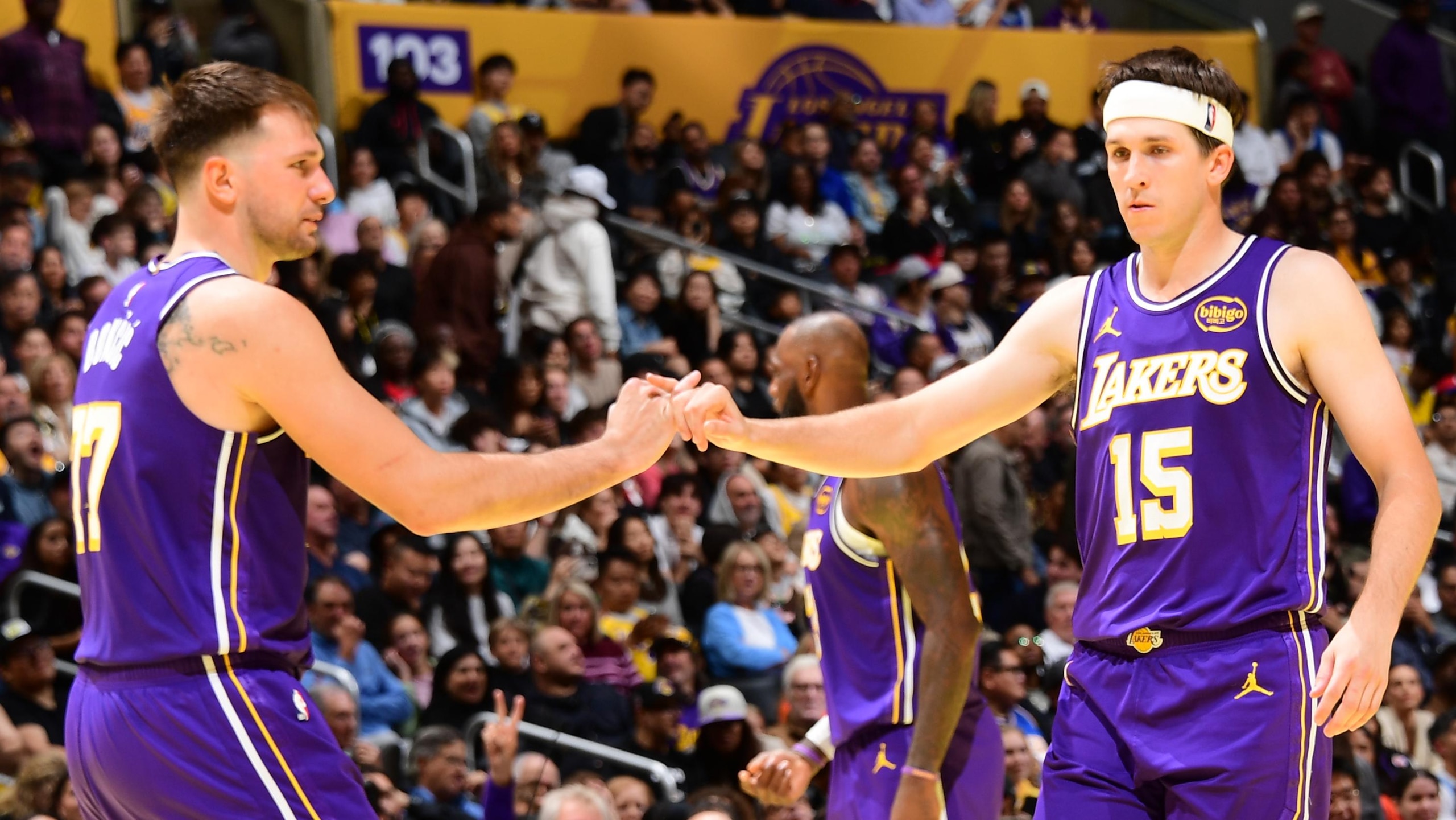 Los Angeles Clippers v Los Angeles Lakers