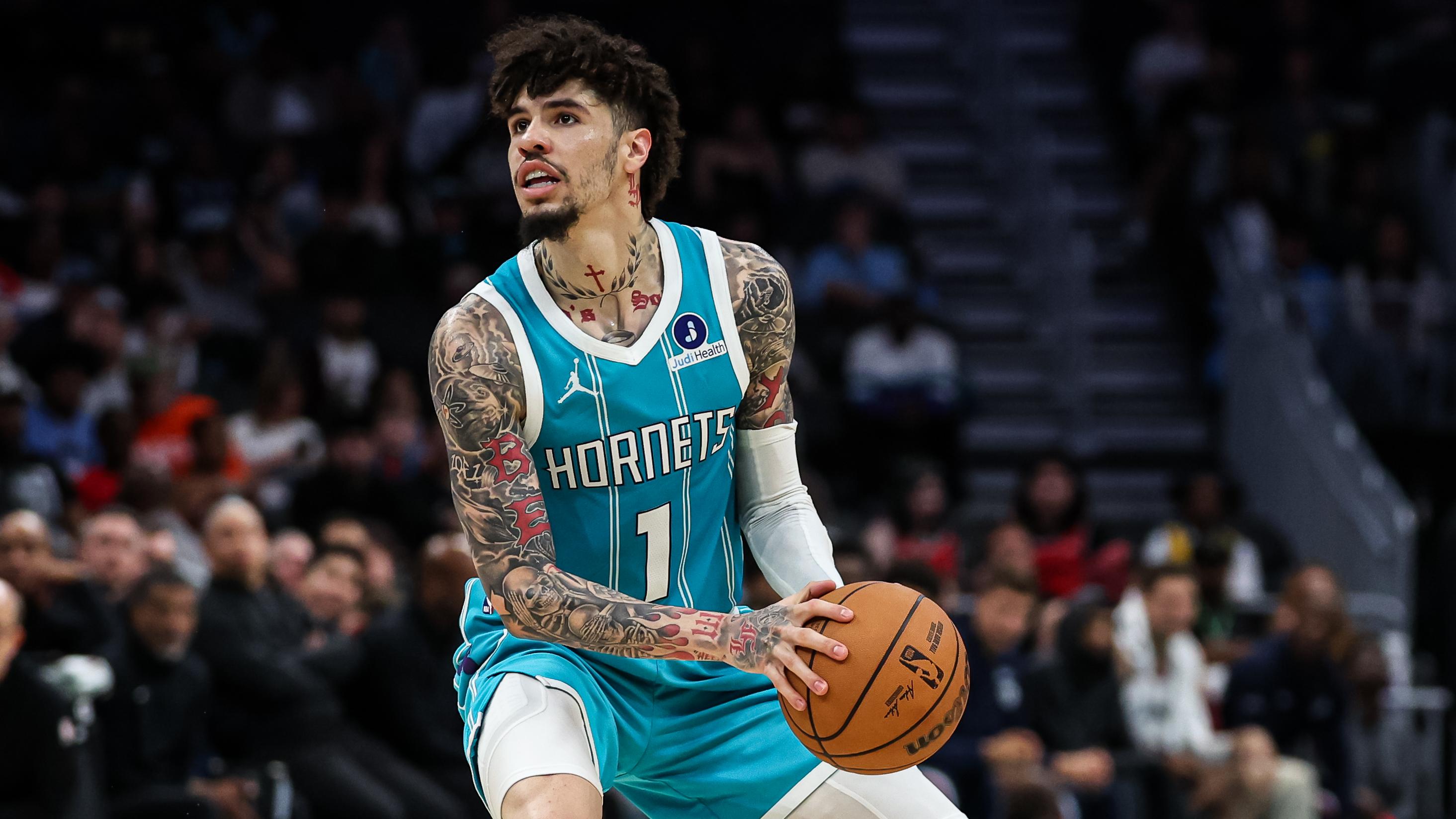 Los Angeles Clippers v Charlotte Hornets