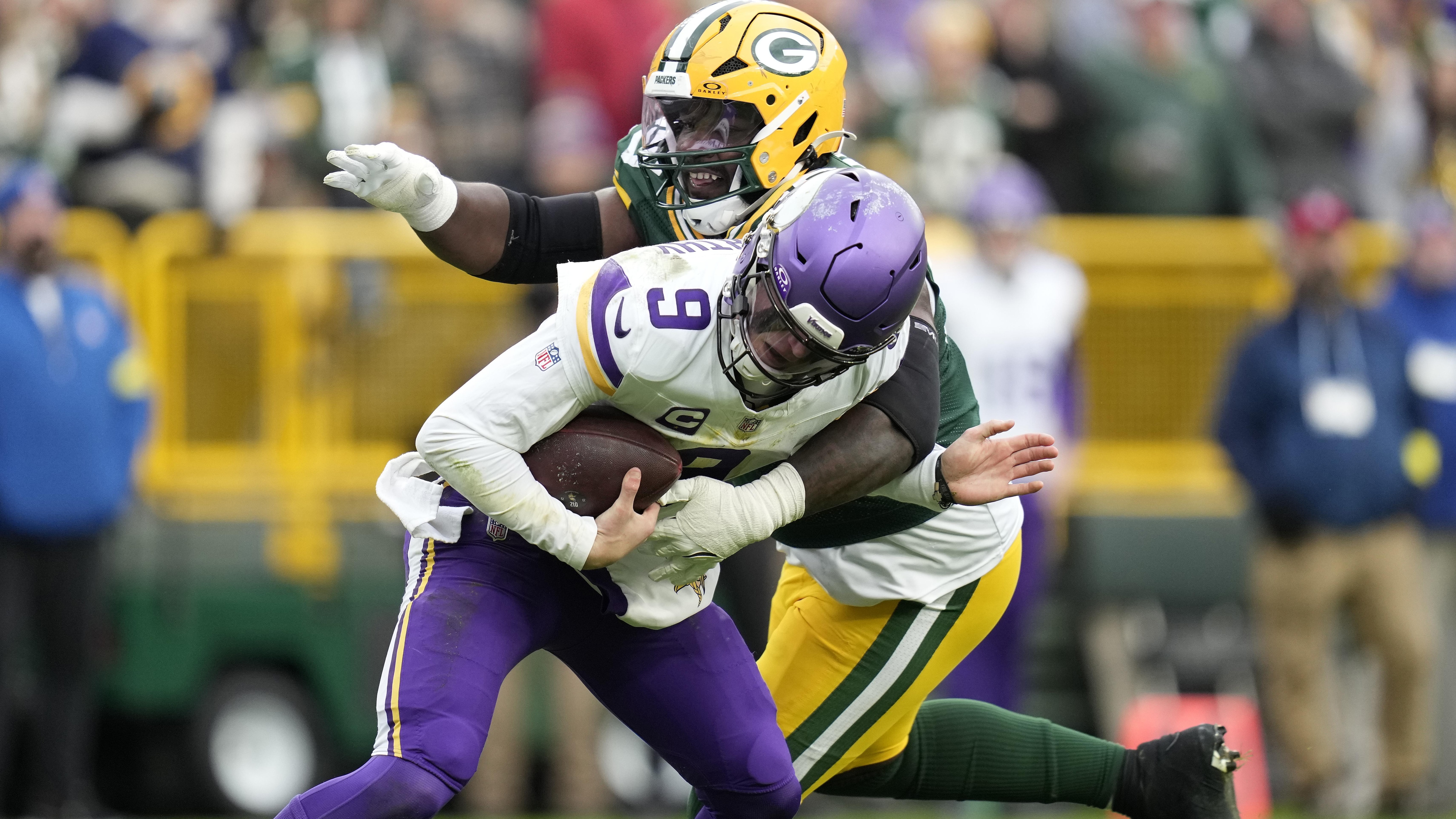 J.J. McCarthy Ripped by NFL Fans as Vikings Fall to Packers for 3rd  Straight Loss