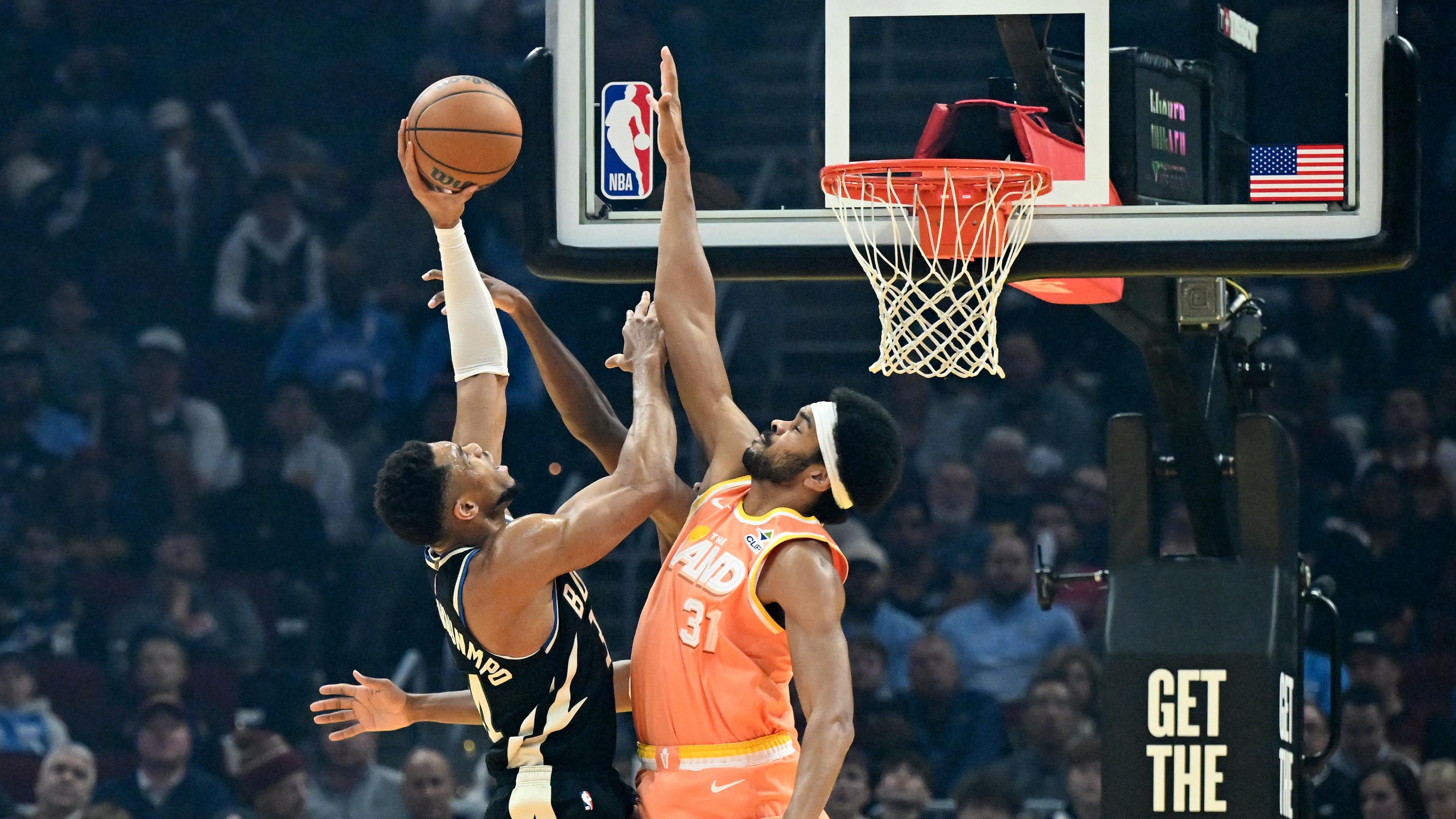 Milwaukee Bucks v Cleveland Cavaliers Milwaukee Bucks v Cleveland Cavaliers