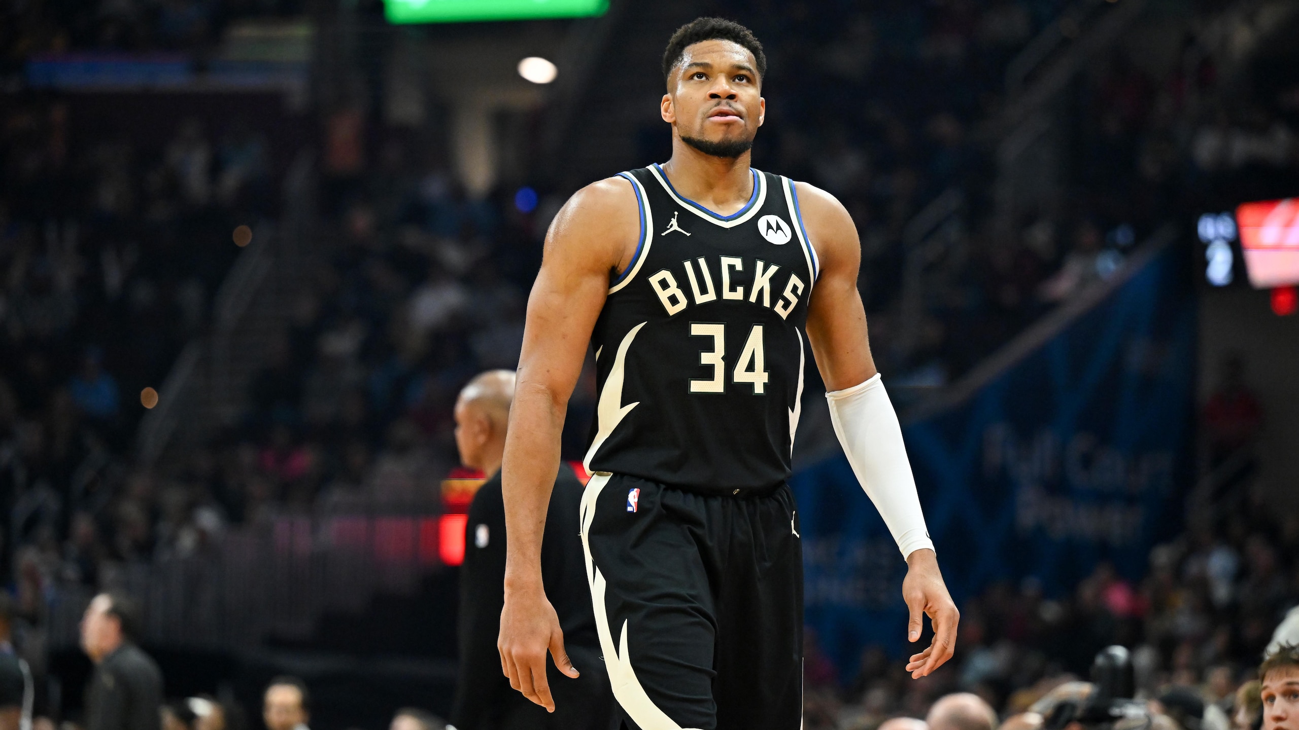 Milwaukee Bucks v Cleveland Cavaliers