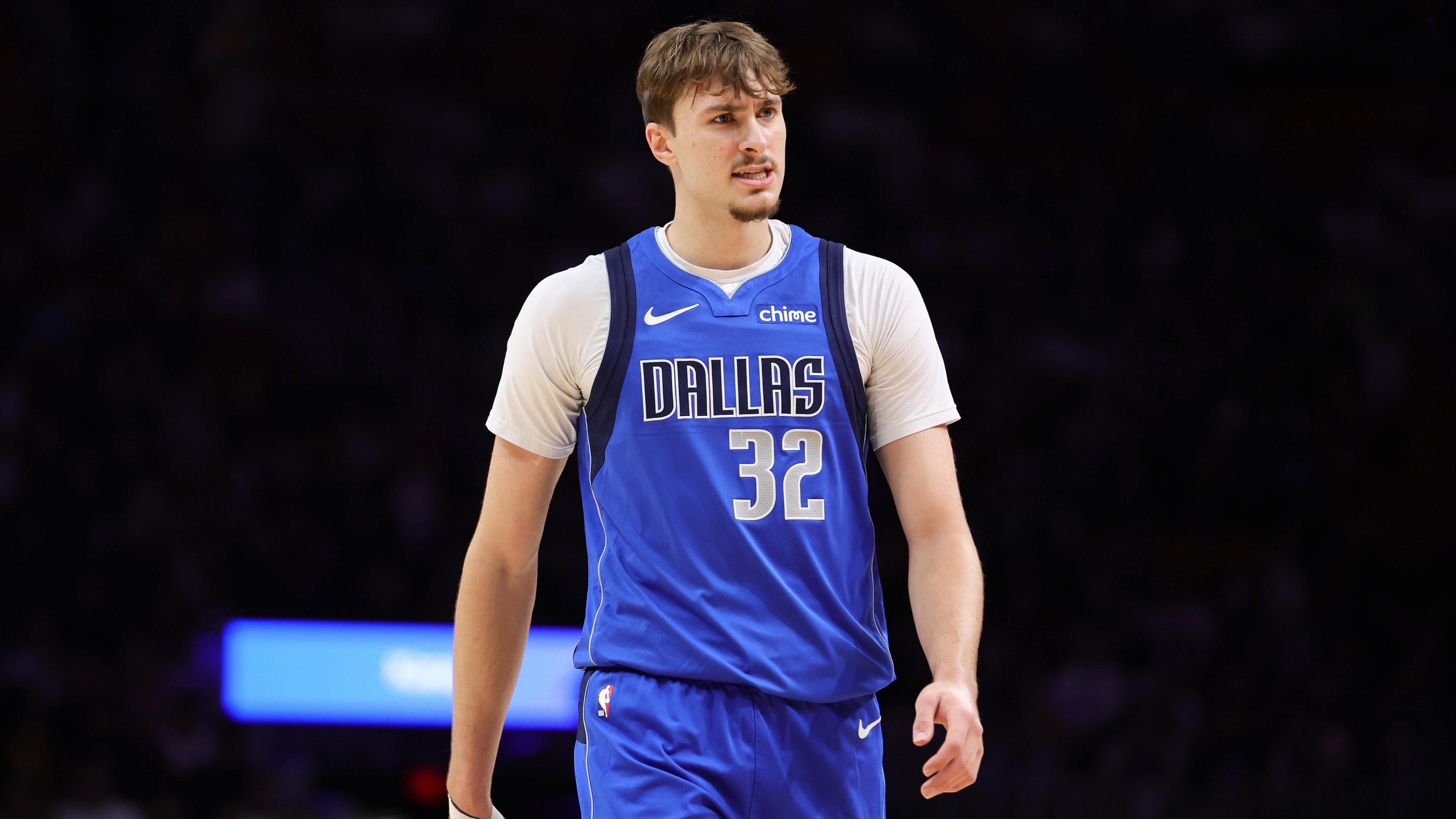 Knueppel Leads Hornets, Overtakes Mavericks' Cooper Flagg for ROY