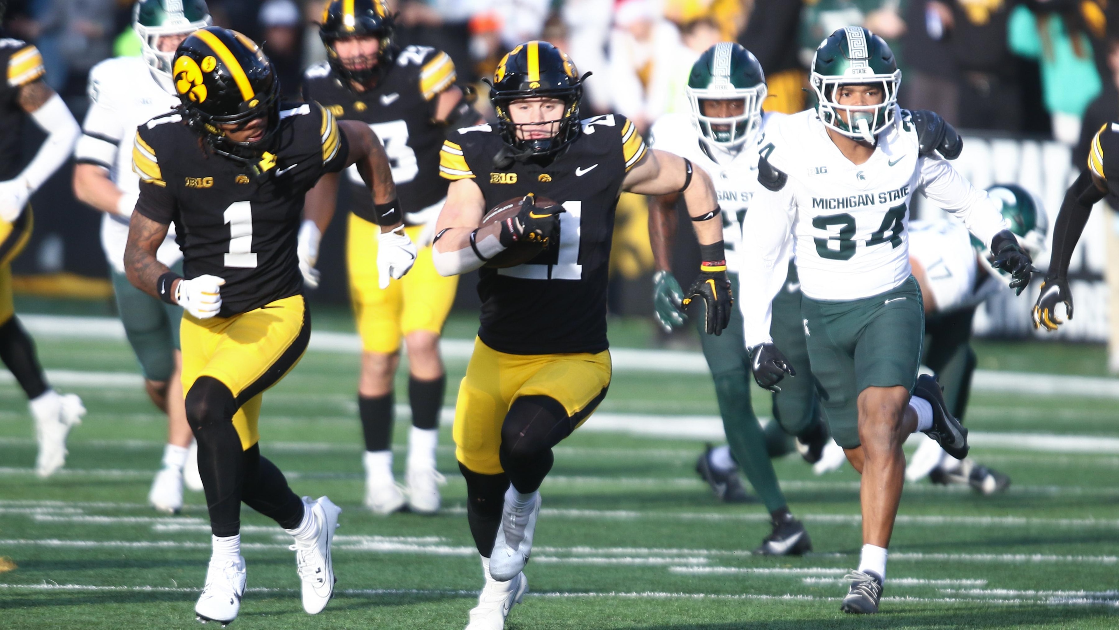 Michigan State v Iowa Michigan State v Iowa