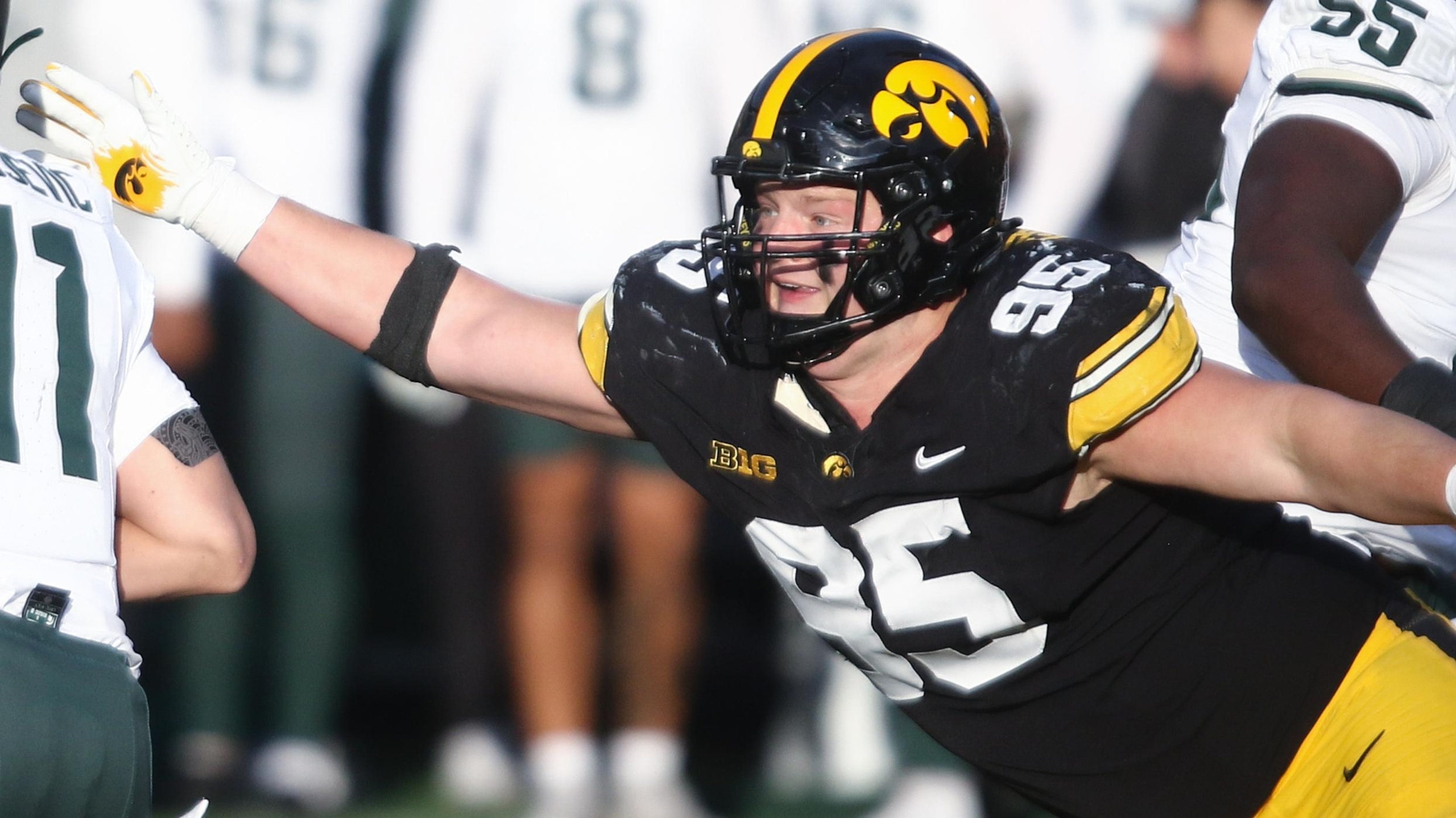 Michigan State v Iowa Michigan State v Iowa
