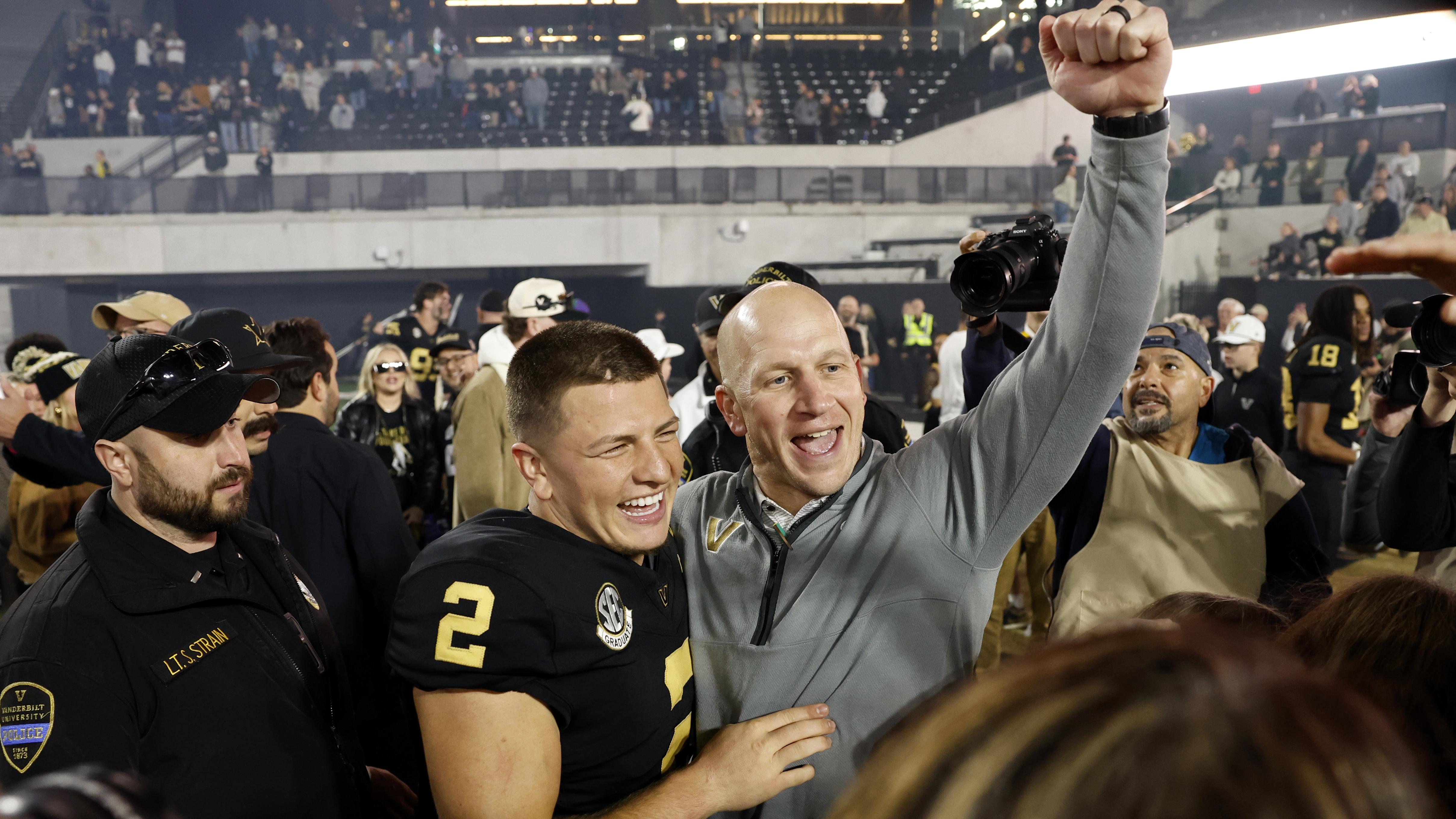 COLLEGE FOOTBALL: NOV 22 Kentucky at Vanderbilt