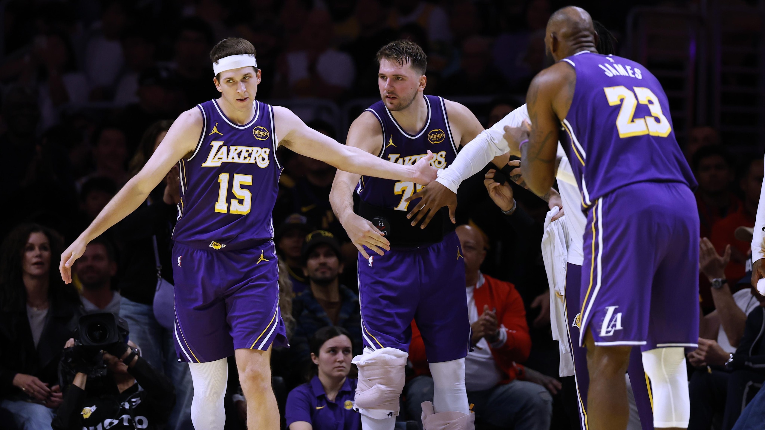 Los Angeles Clippers v Los Angeles Lakers Los Angeles Clippers v Los Angeles Lakers