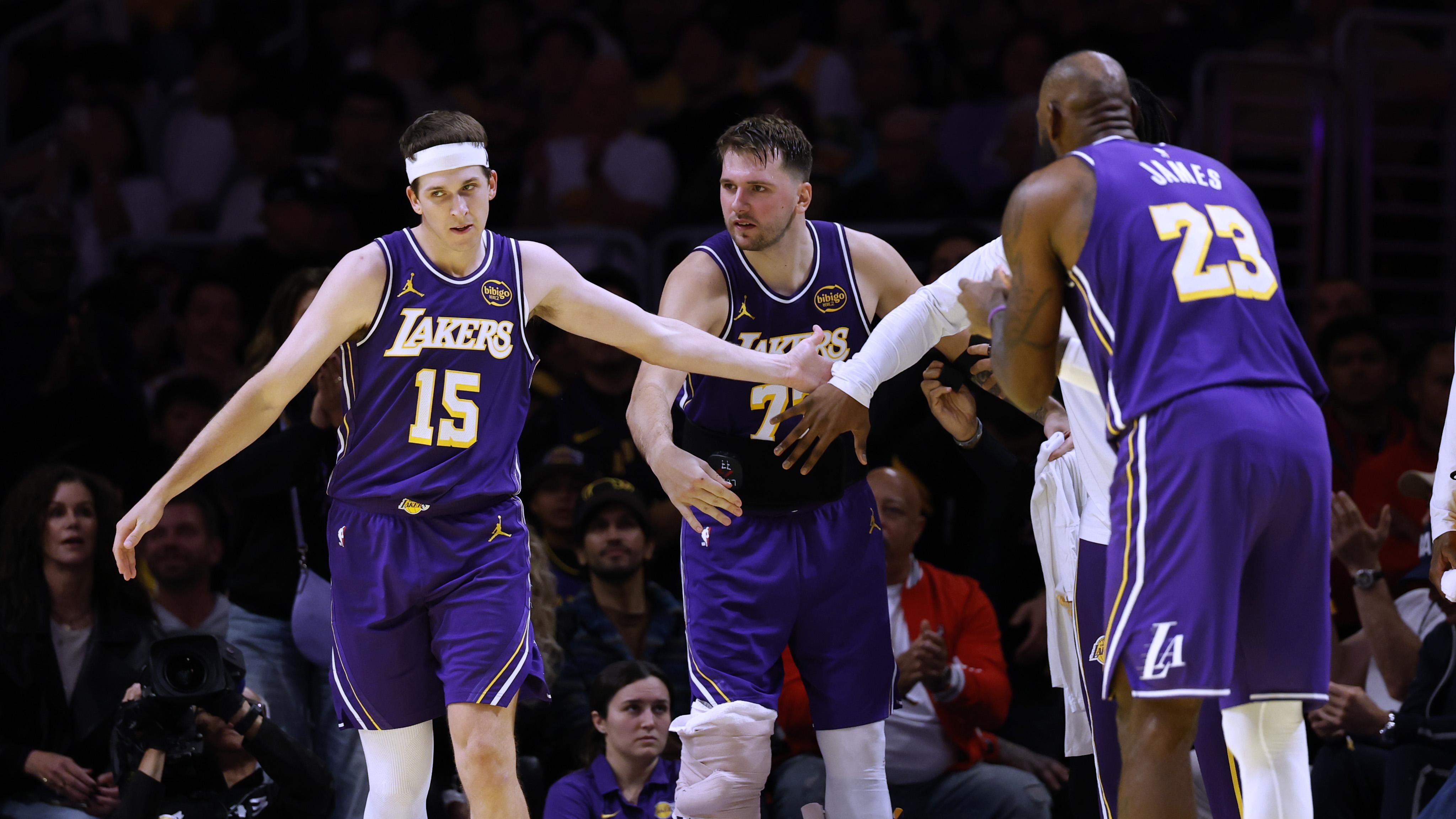 Los Angeles Clippers v Los Angeles Lakers
