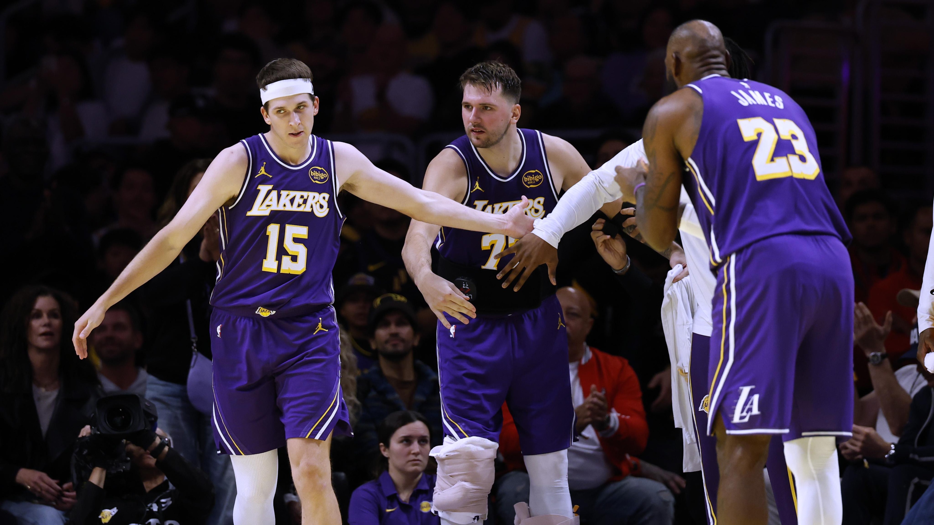 Los Angeles Clippers v Los Angeles Lakers