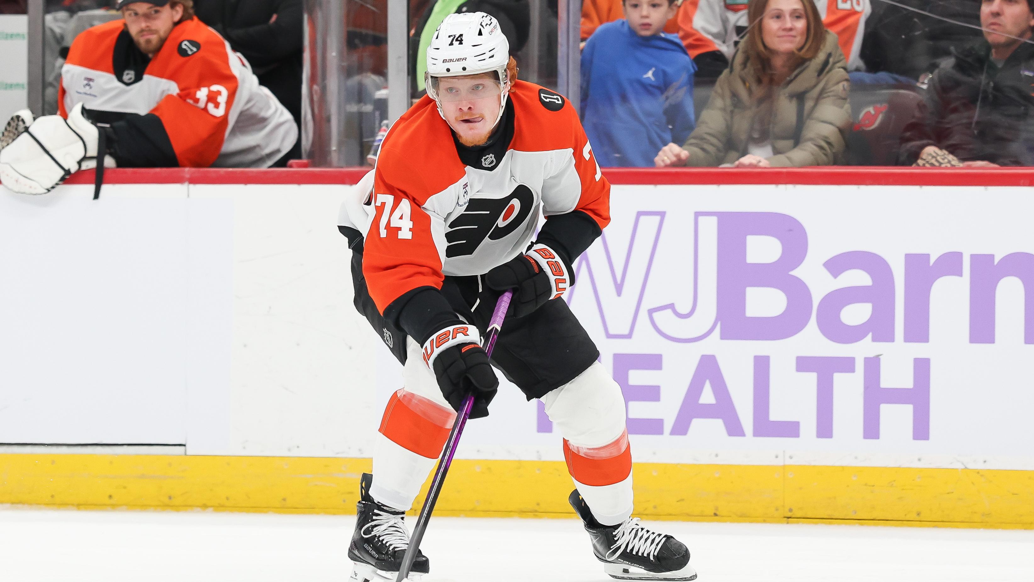 NHL: NOV 29 Flyers at Devils