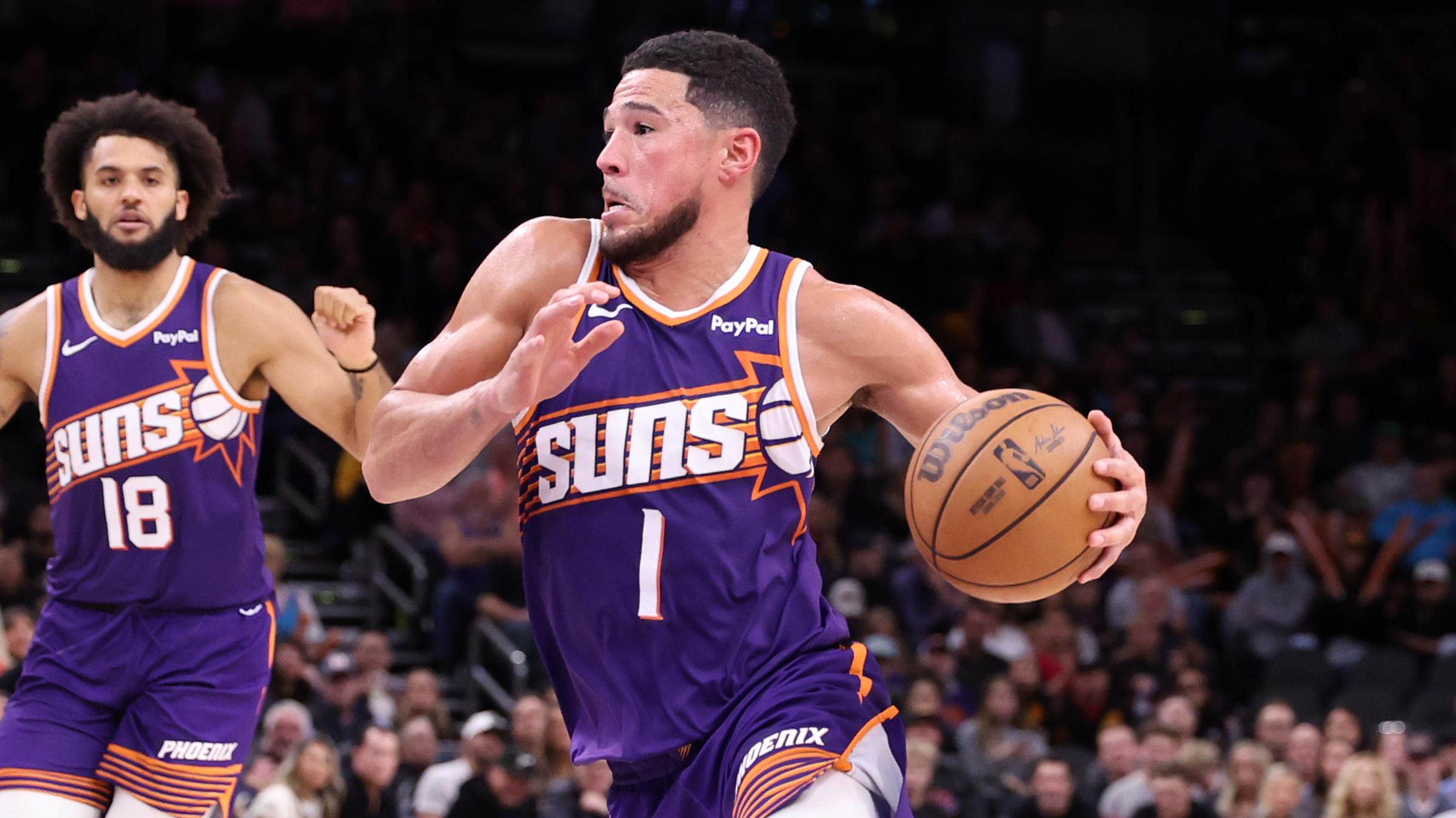 San Antonio Spurs v Phoenix Suns