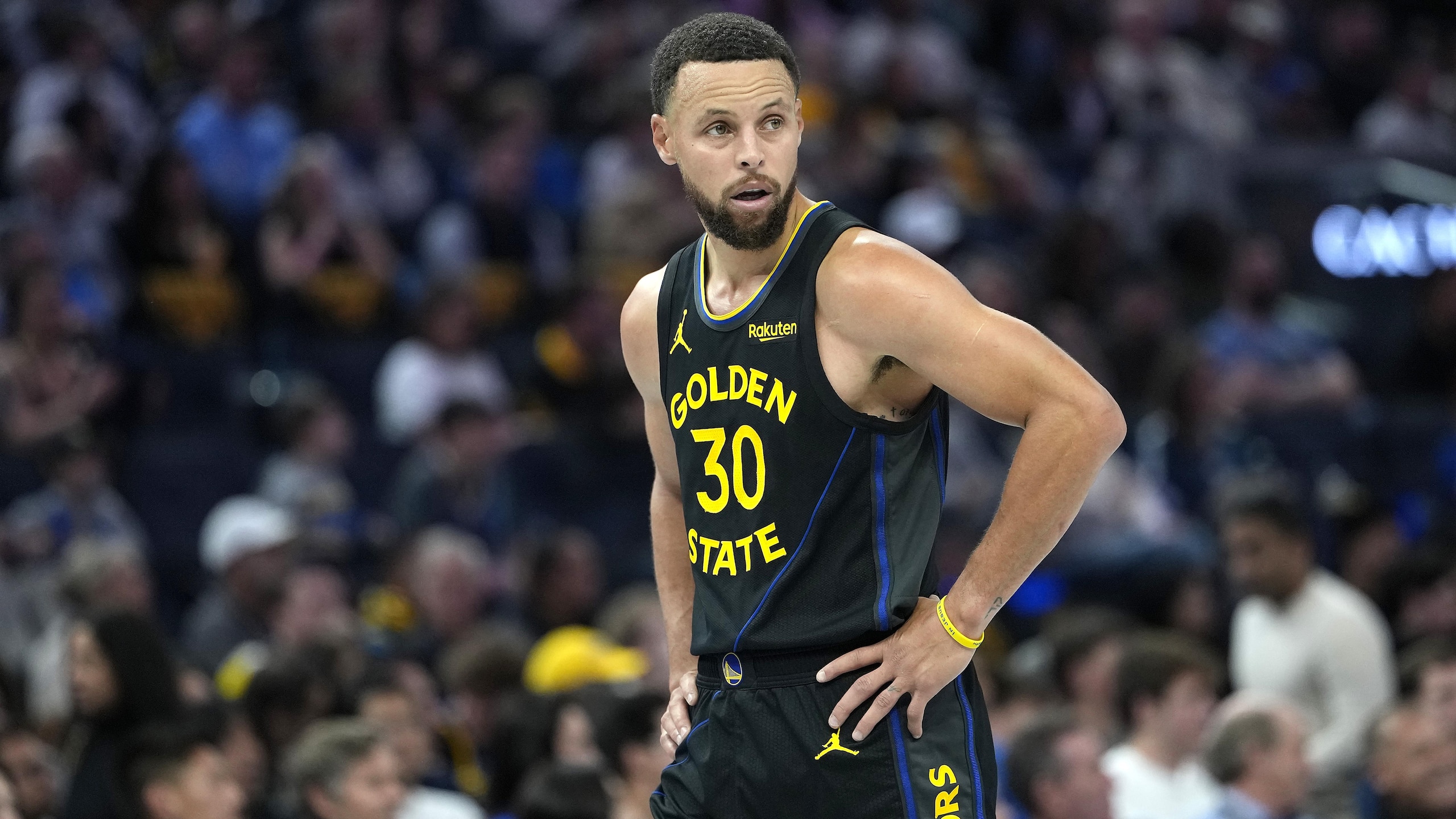 Houston Rockets v Golden State Warriors