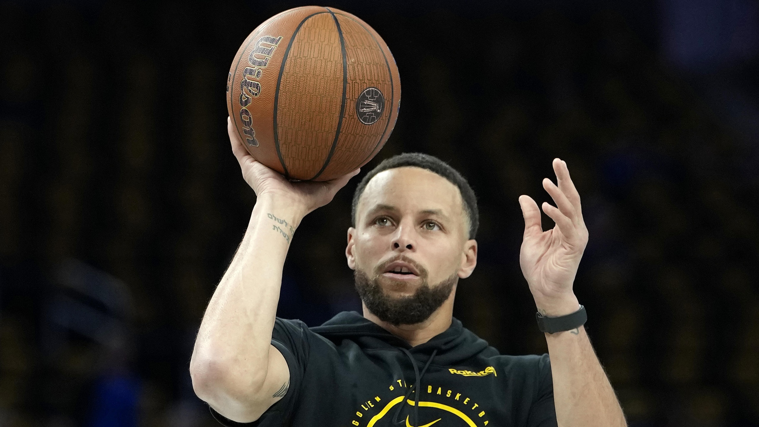 Houston Rockets v Golden State Warriors Houston Rockets v Golden State Warriors