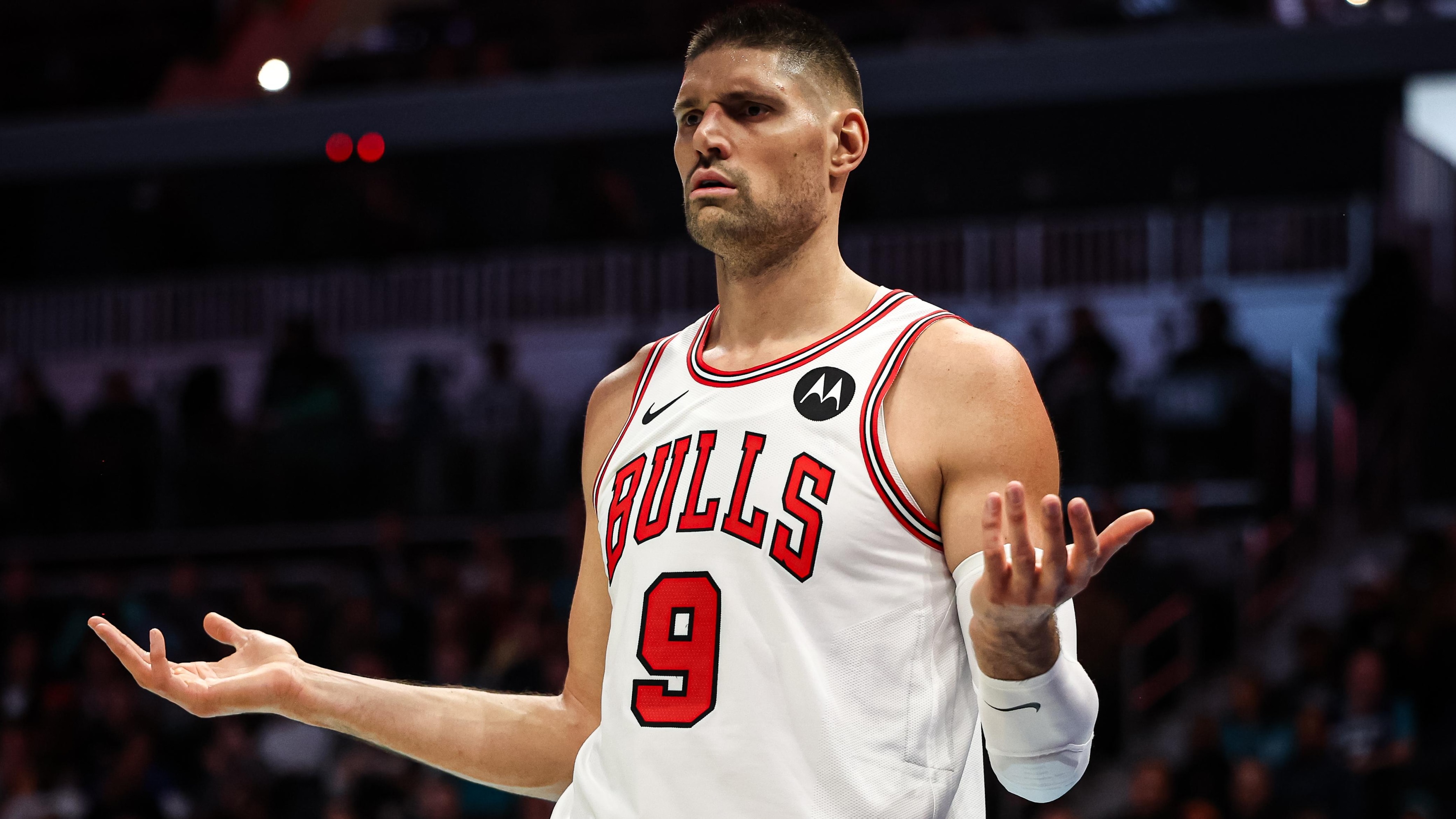 NBA Trade Grades for Nikola Vučević-Anfernee Simons Deal Between Chicago  Bulls and Boston Celtics