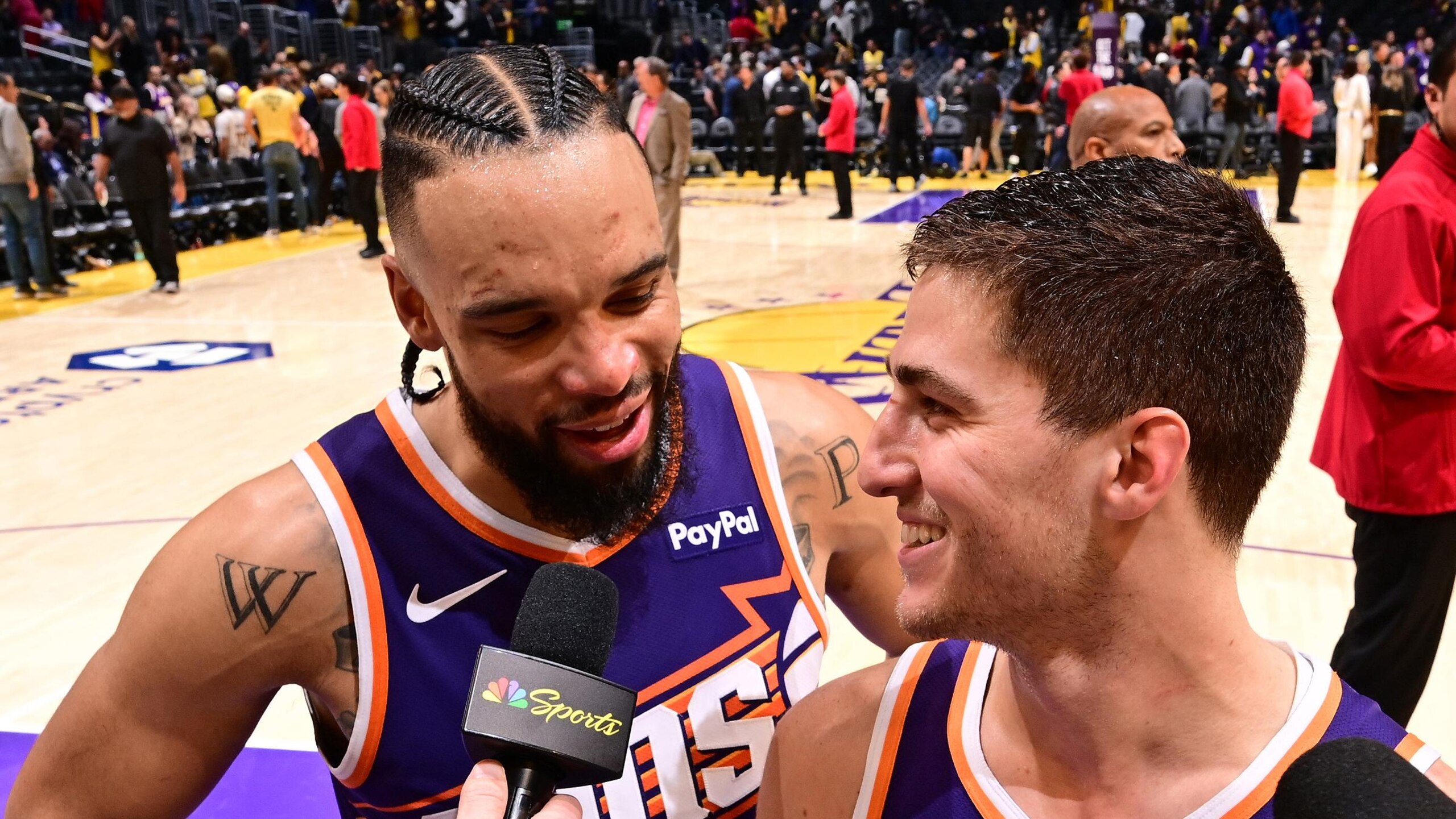 Phoenix Suns v Los Angeles Lakers