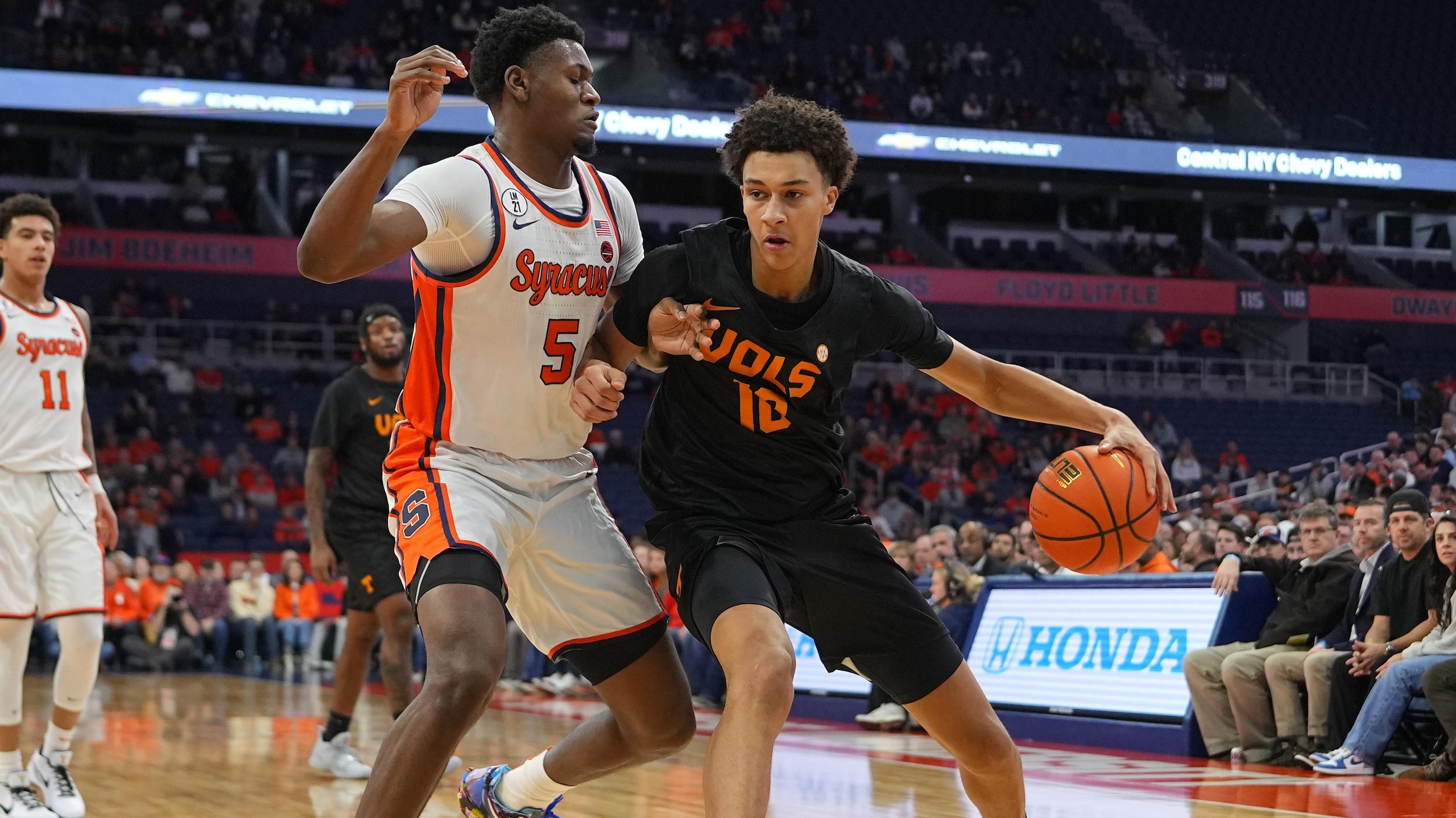 COLLEGE BASKETBALL: DEC 02 Tennessee at Syracuse