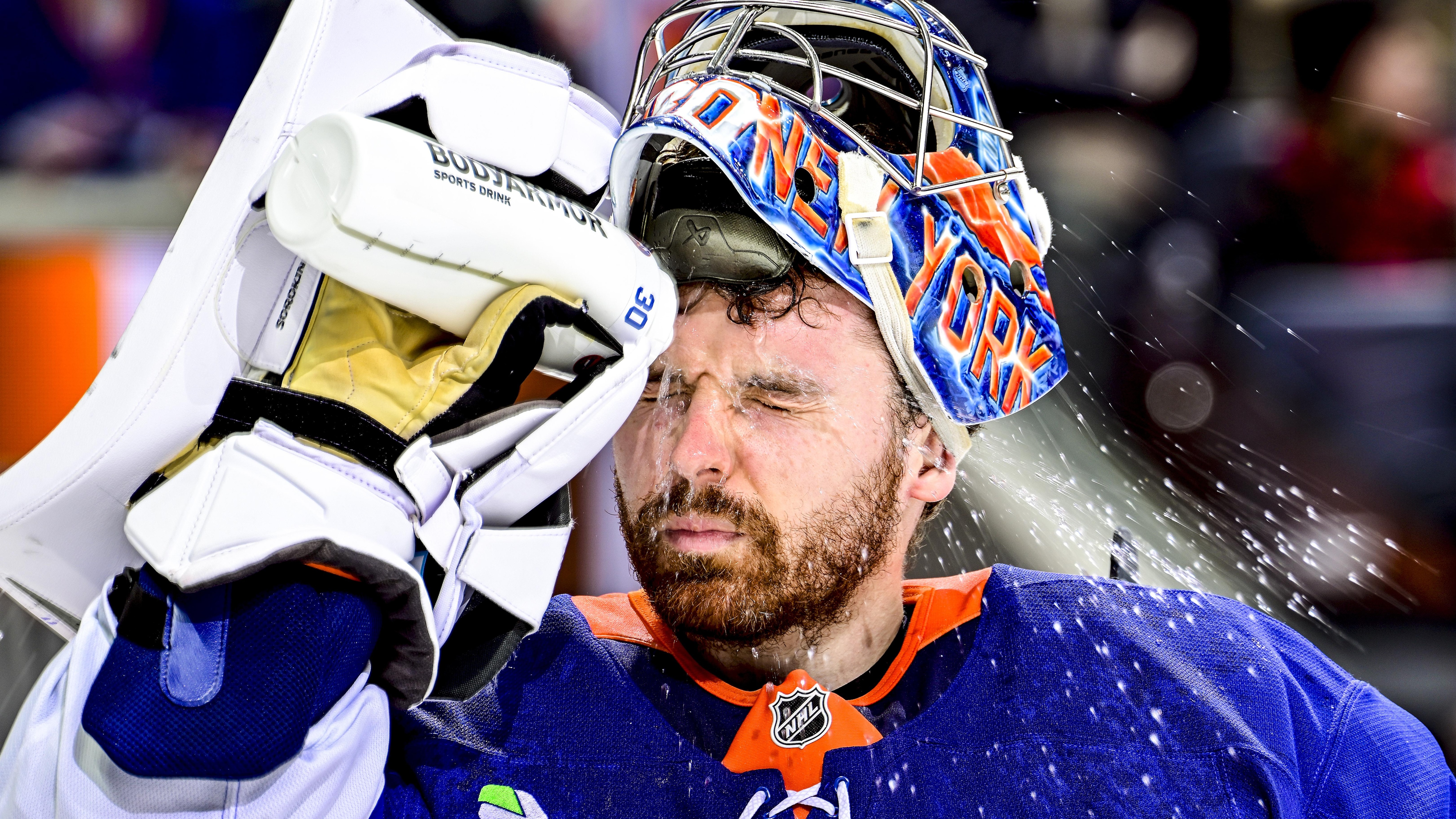 Tampa Bay Lightning v New York Islanders