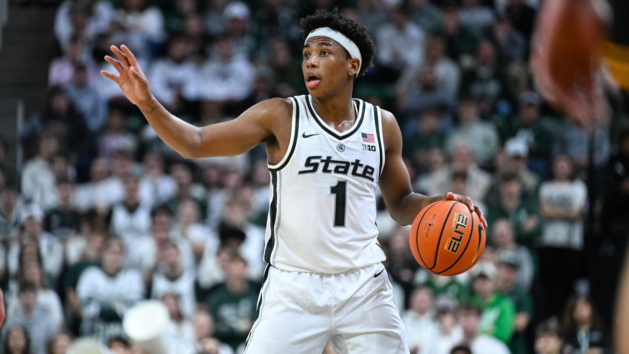 COLLEGE BASKETBALL: DEC 02 Iowa at Michigan State COLLEGE BASKETBALL: DEC 02 Iowa at Michigan State