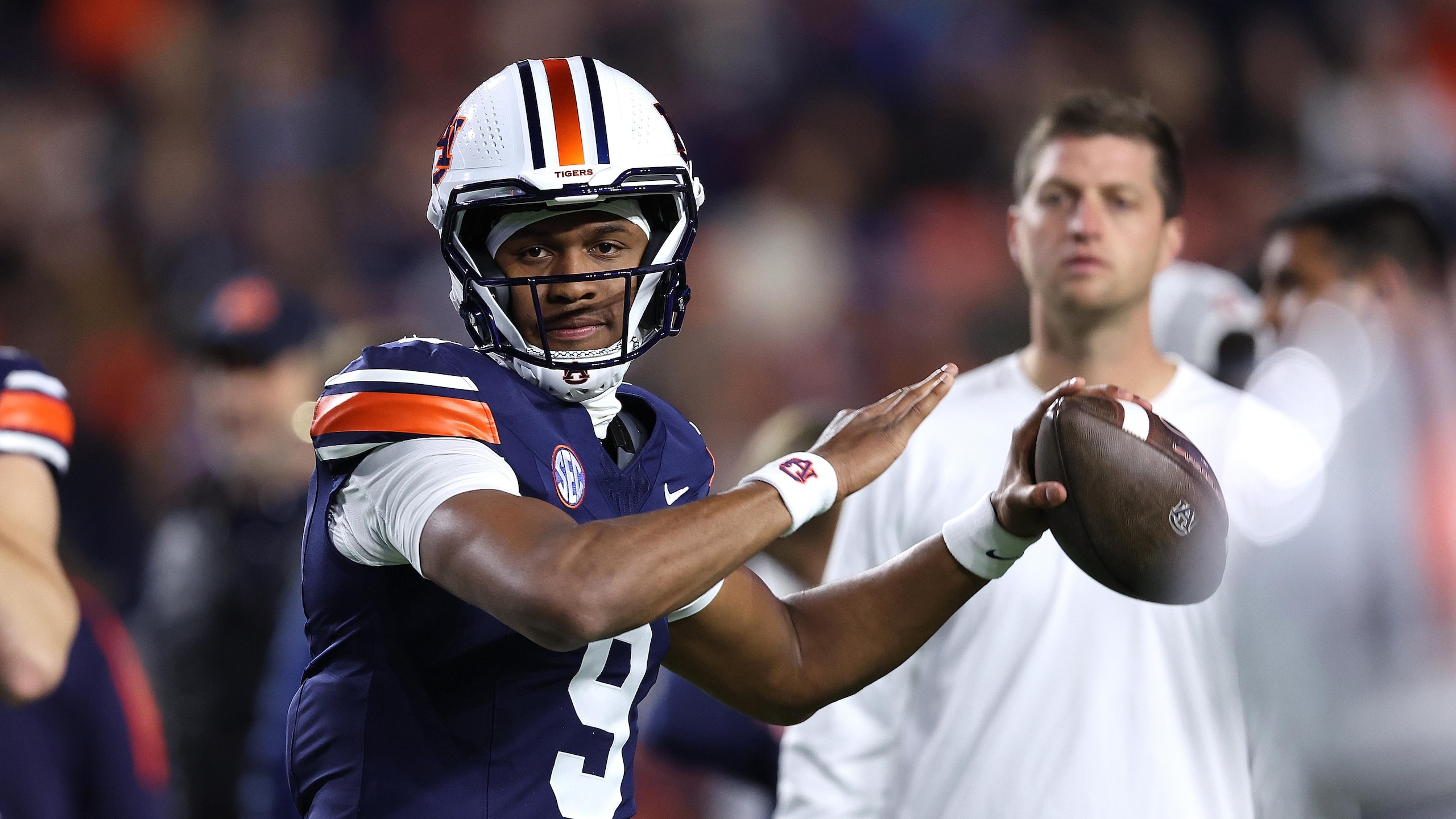 Alabama v Auburn