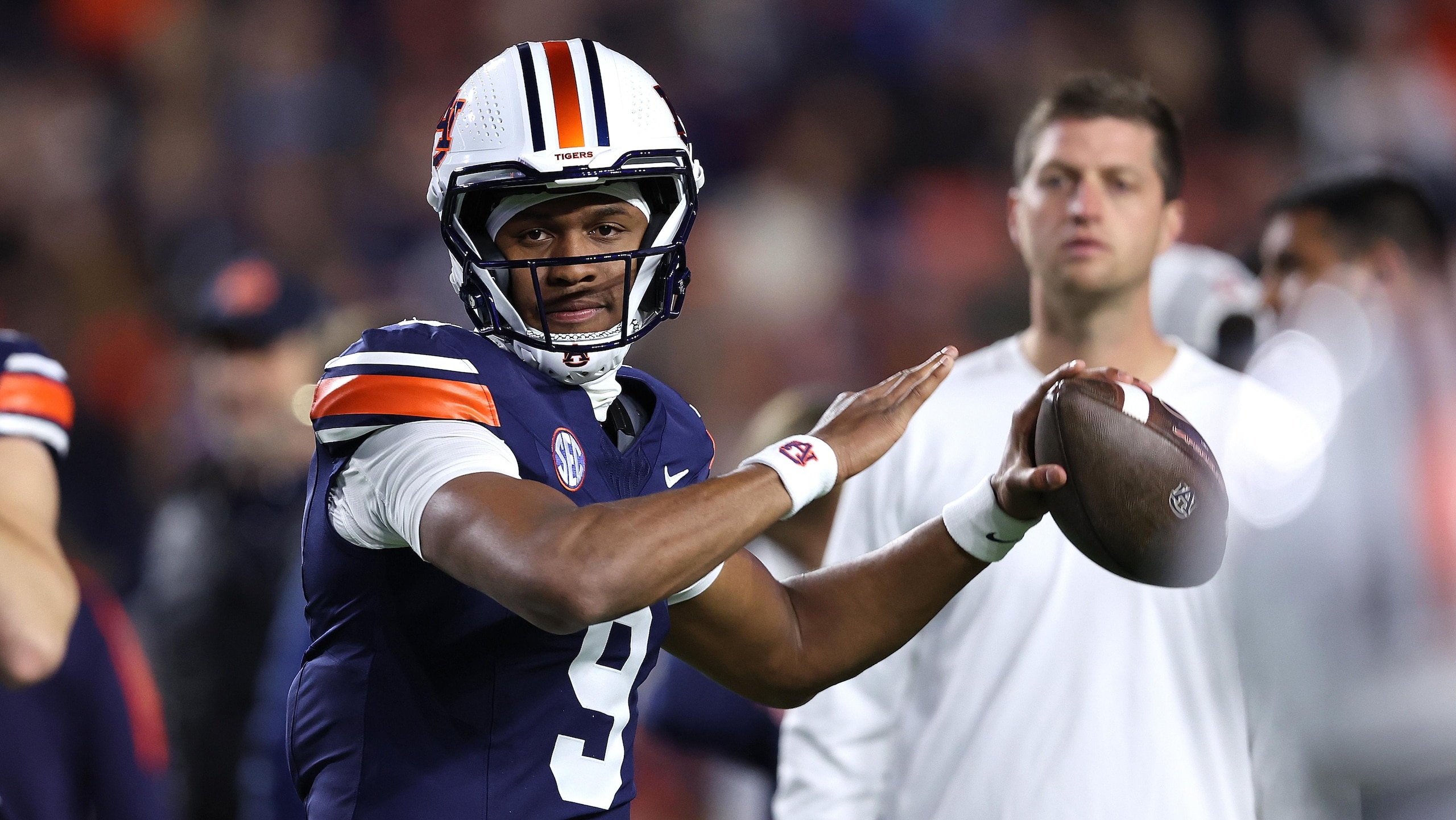 Alabama v Auburn