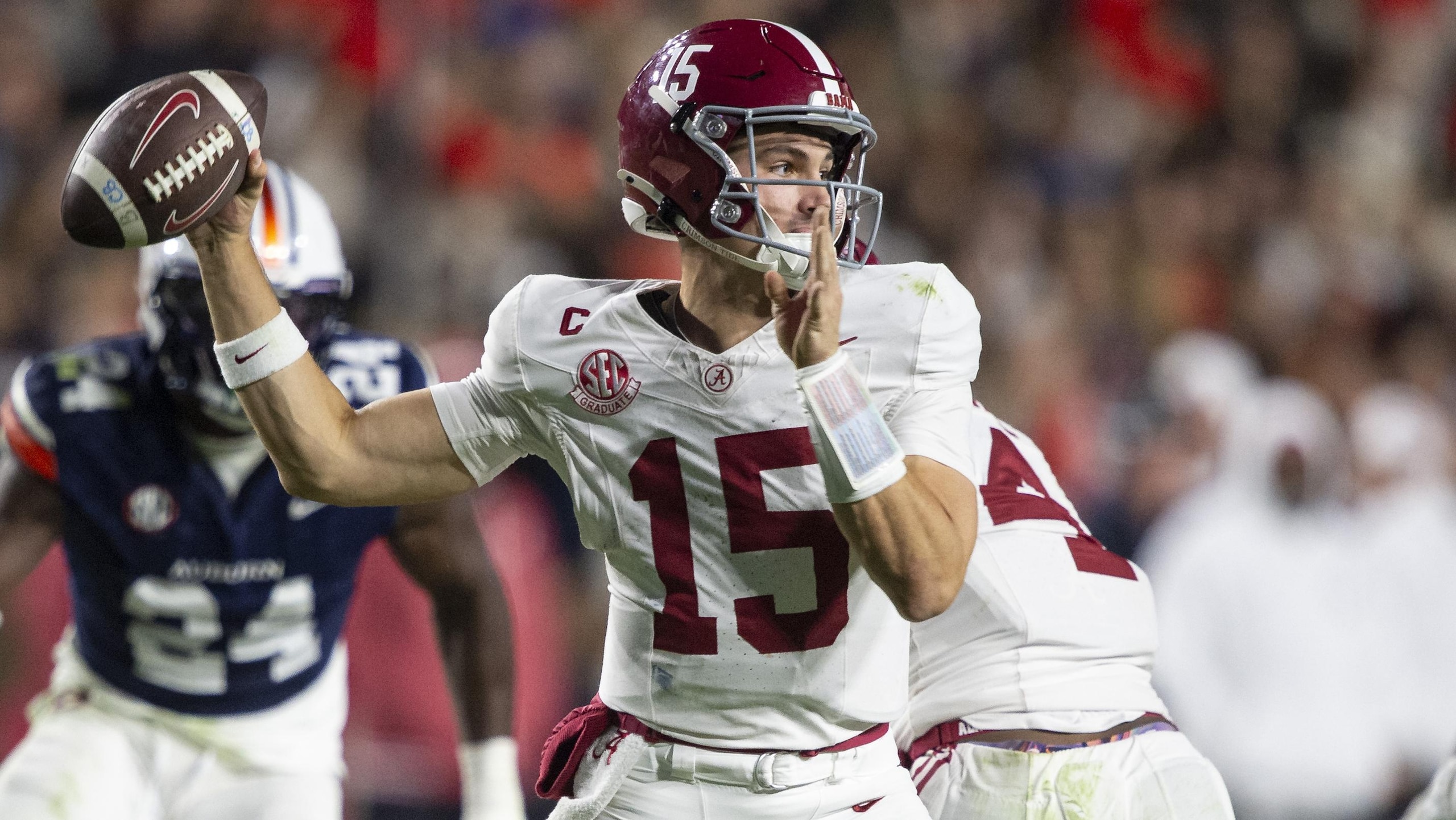 Alabama v Auburn