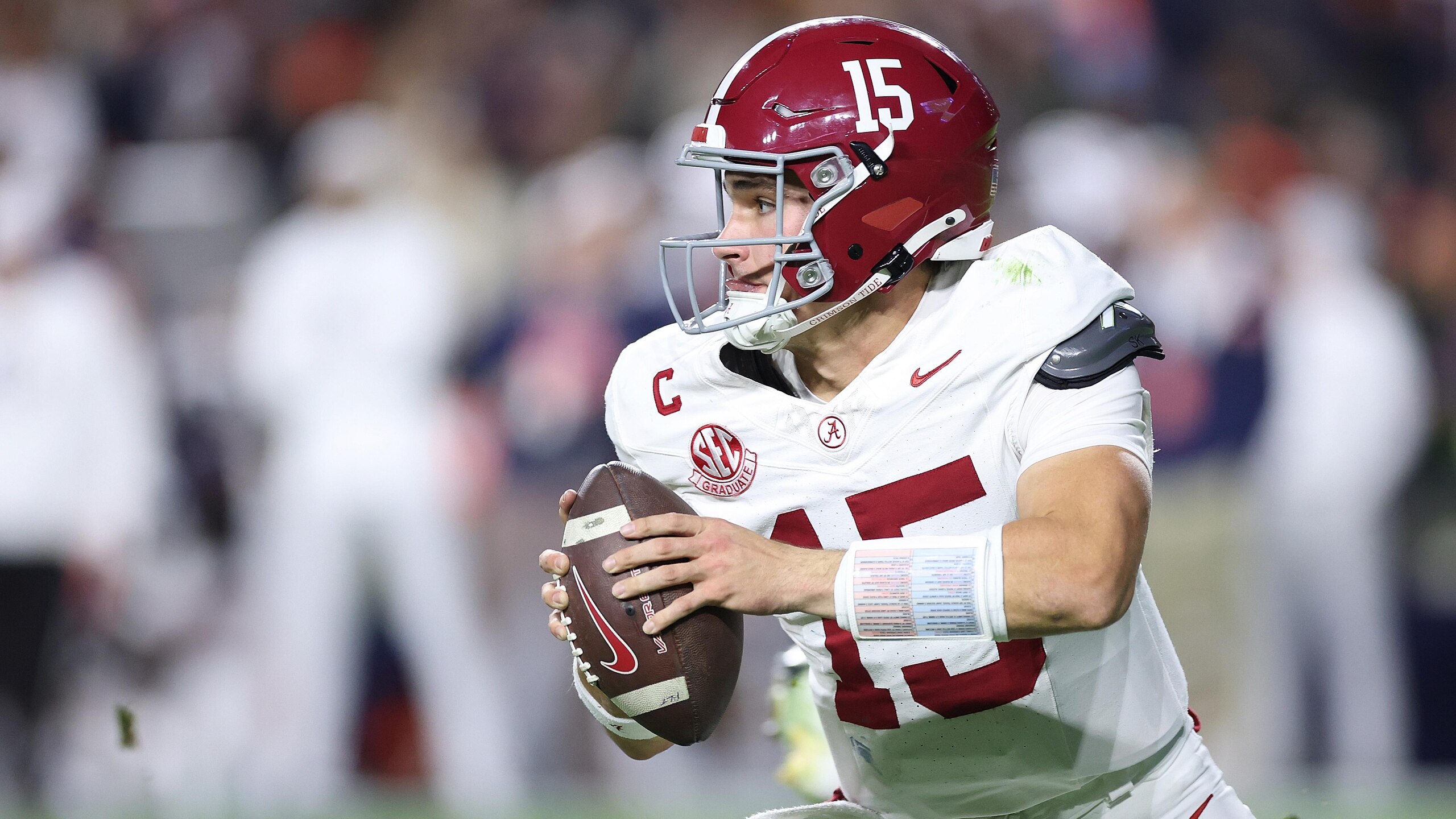 Alabama v Auburn