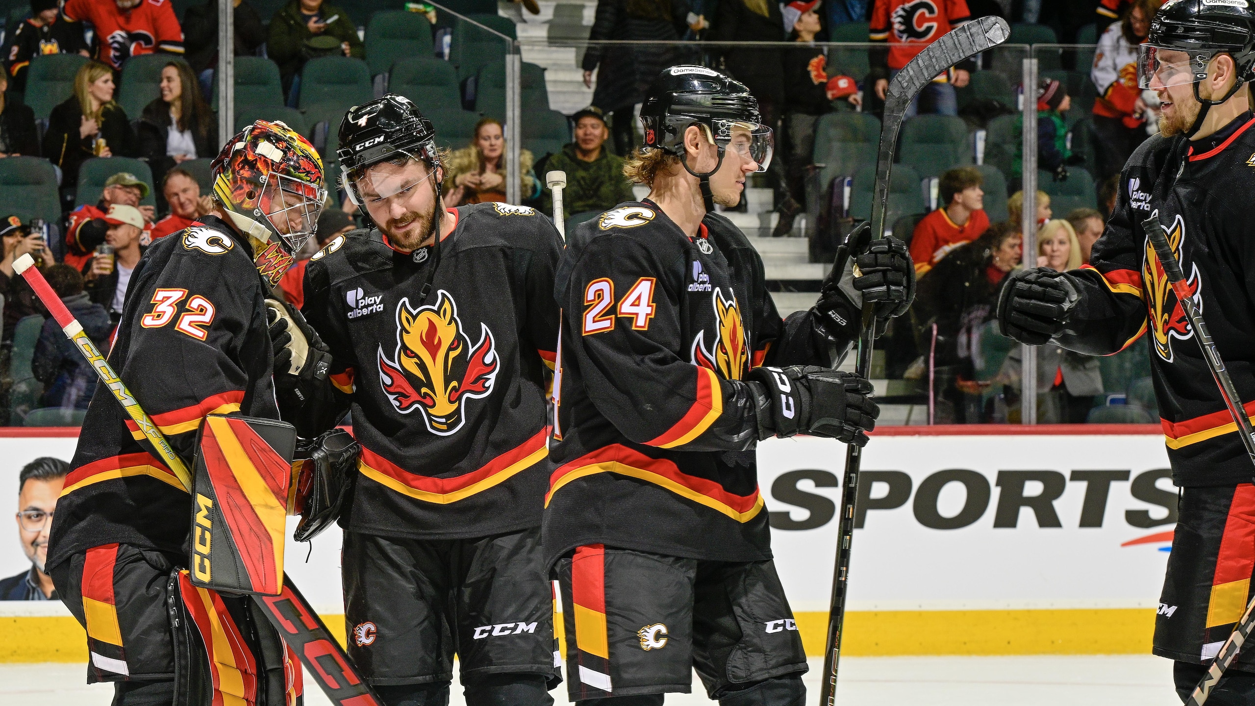 Utah Mammoth v Calgary Flames