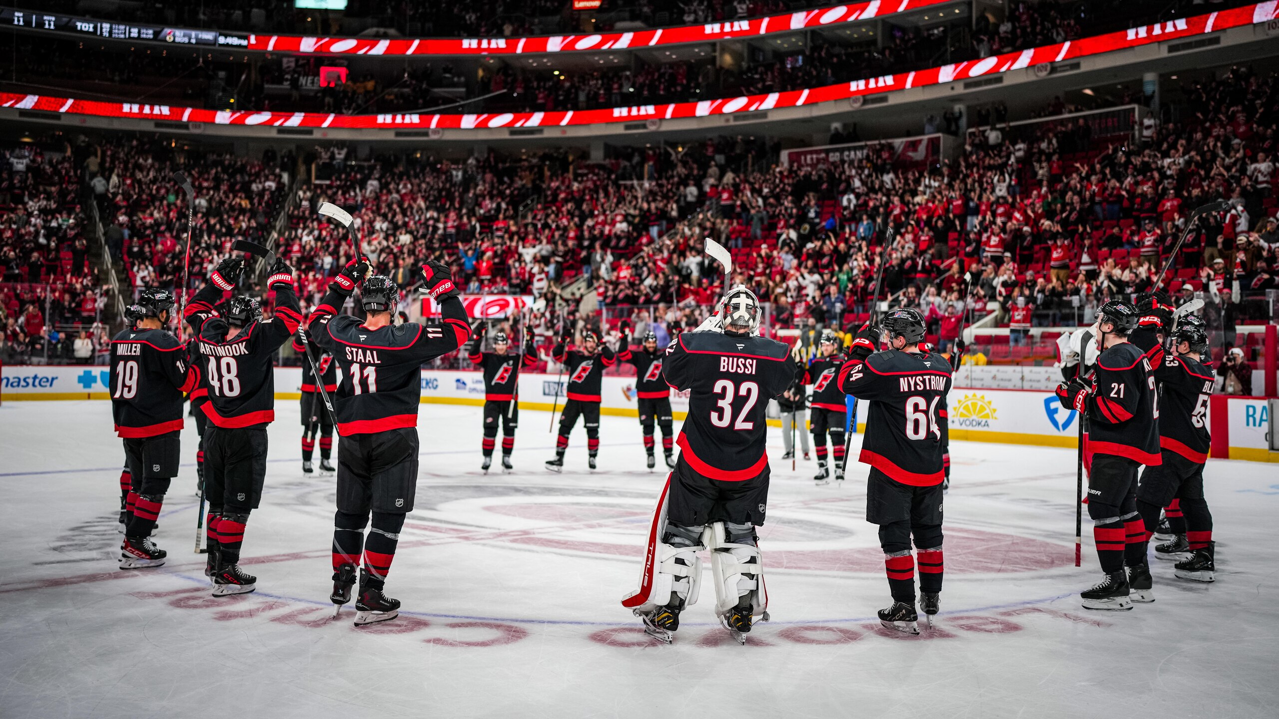 Nashville Predators v Carolina Hurricanes