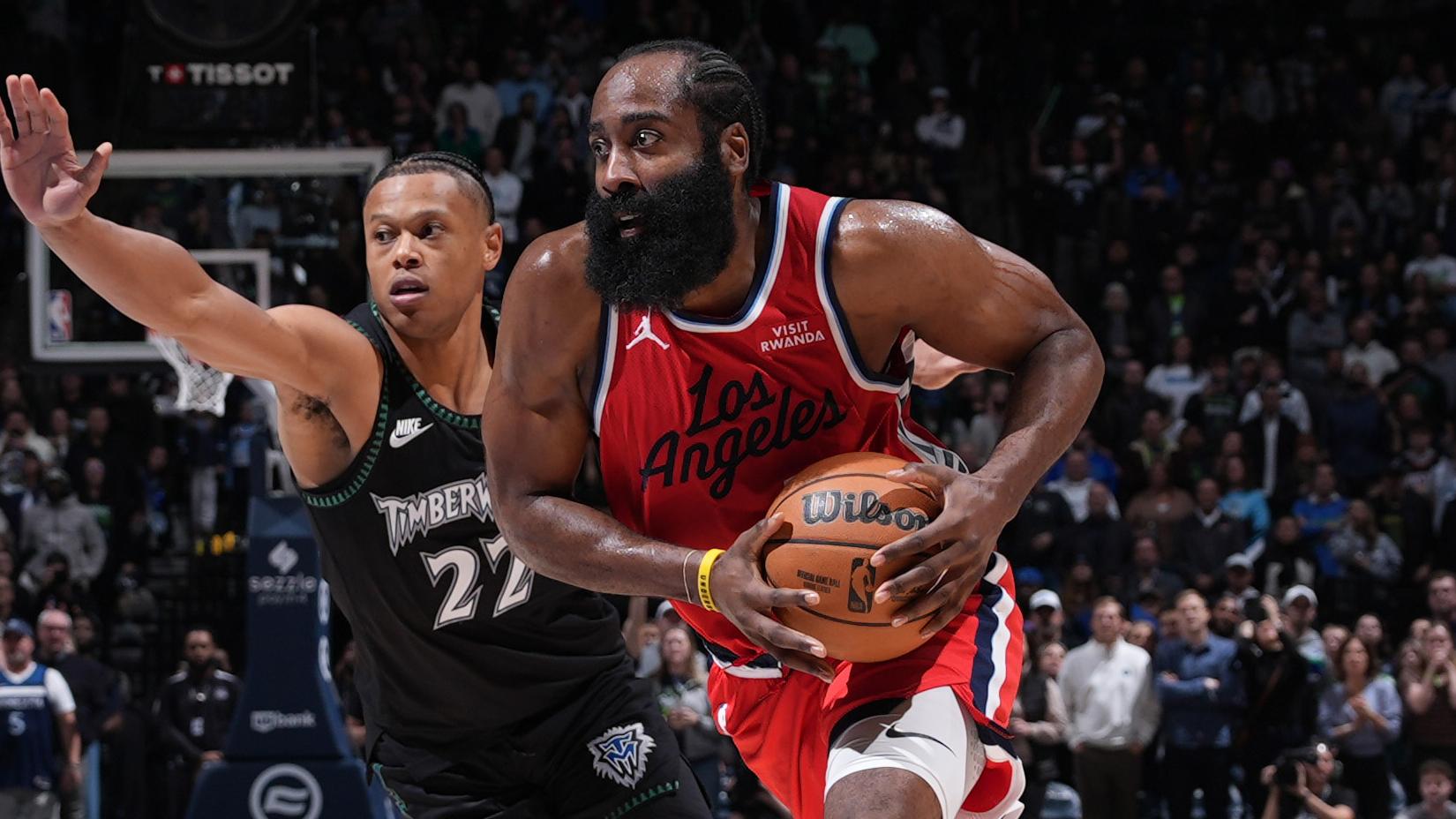 Los Angeles Clippers v Minnesota TImberwolves