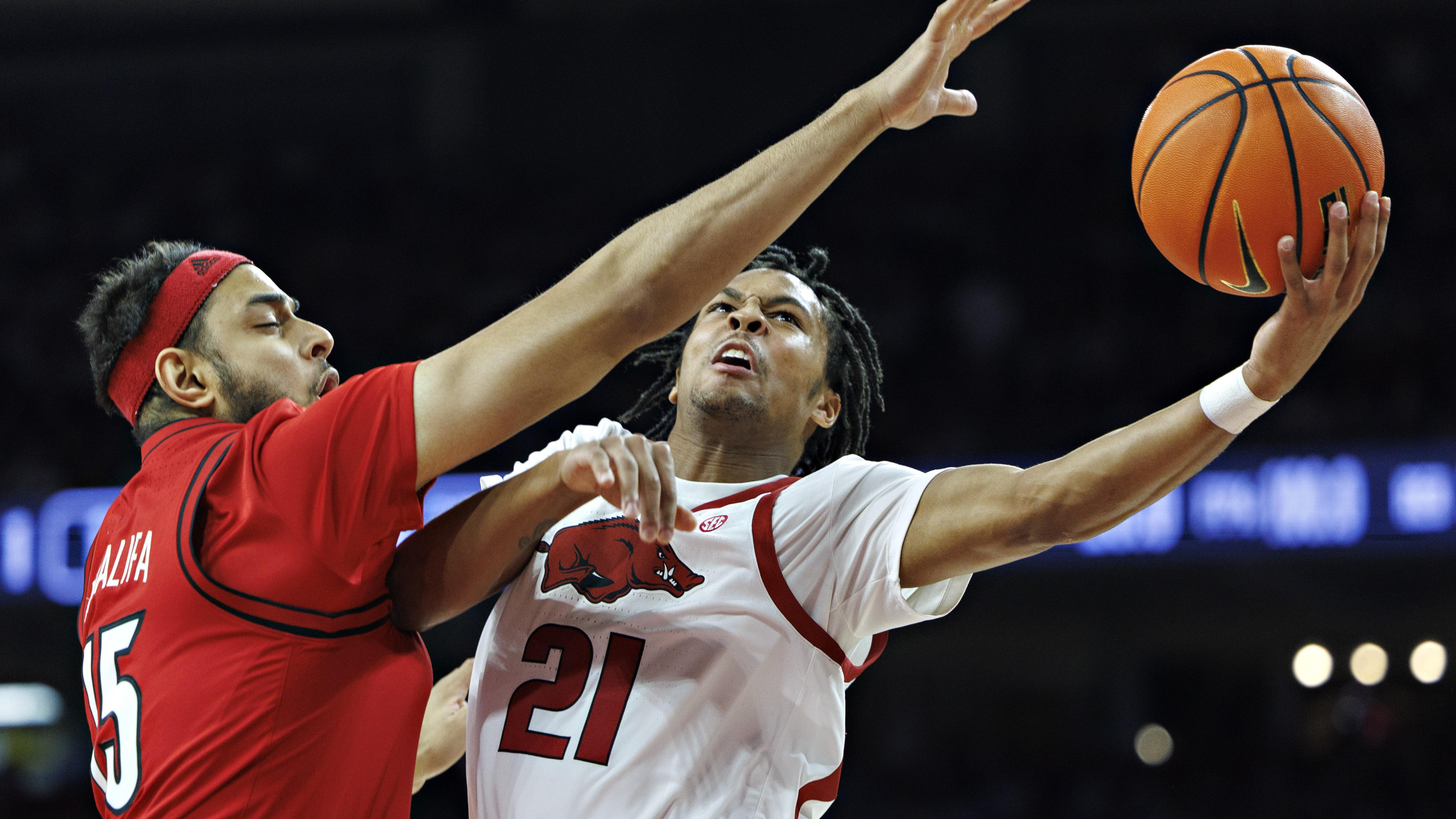 Louisville v Arkansas