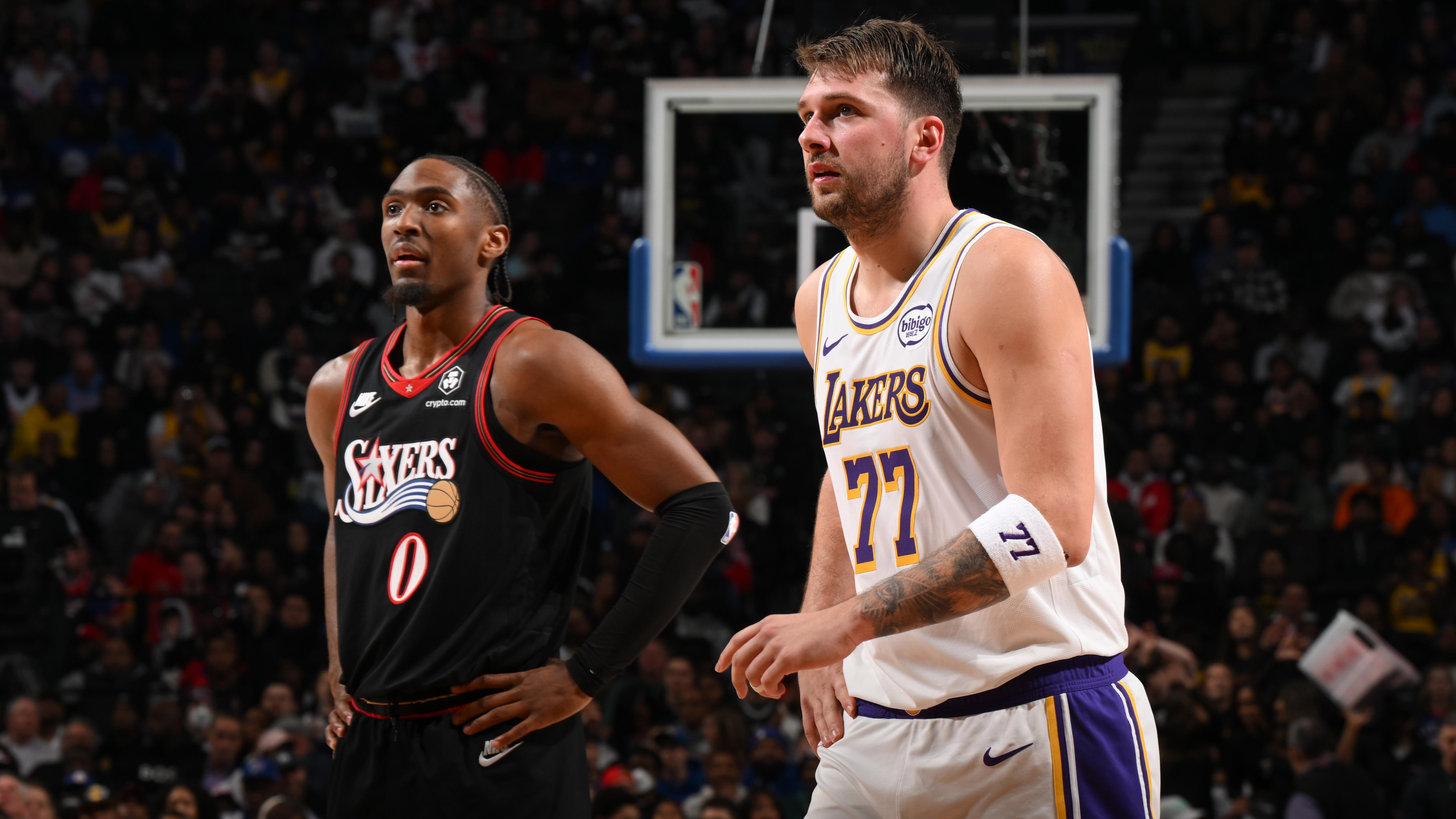 Los Angeles Lakers v Philadelphia 76ers