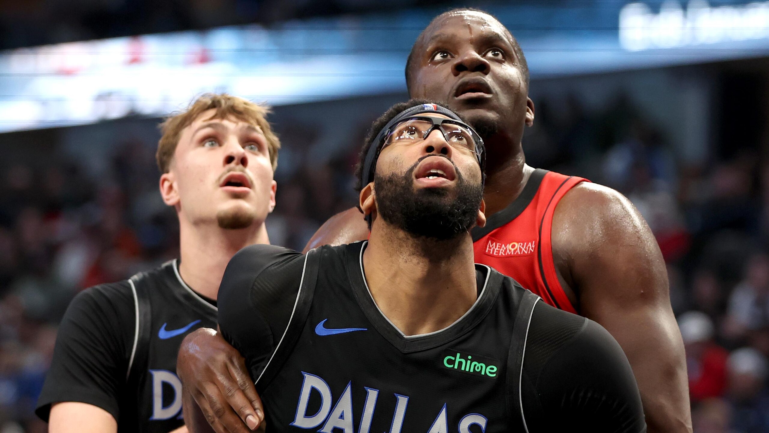 Houston Rockets v Dallas Mavericks